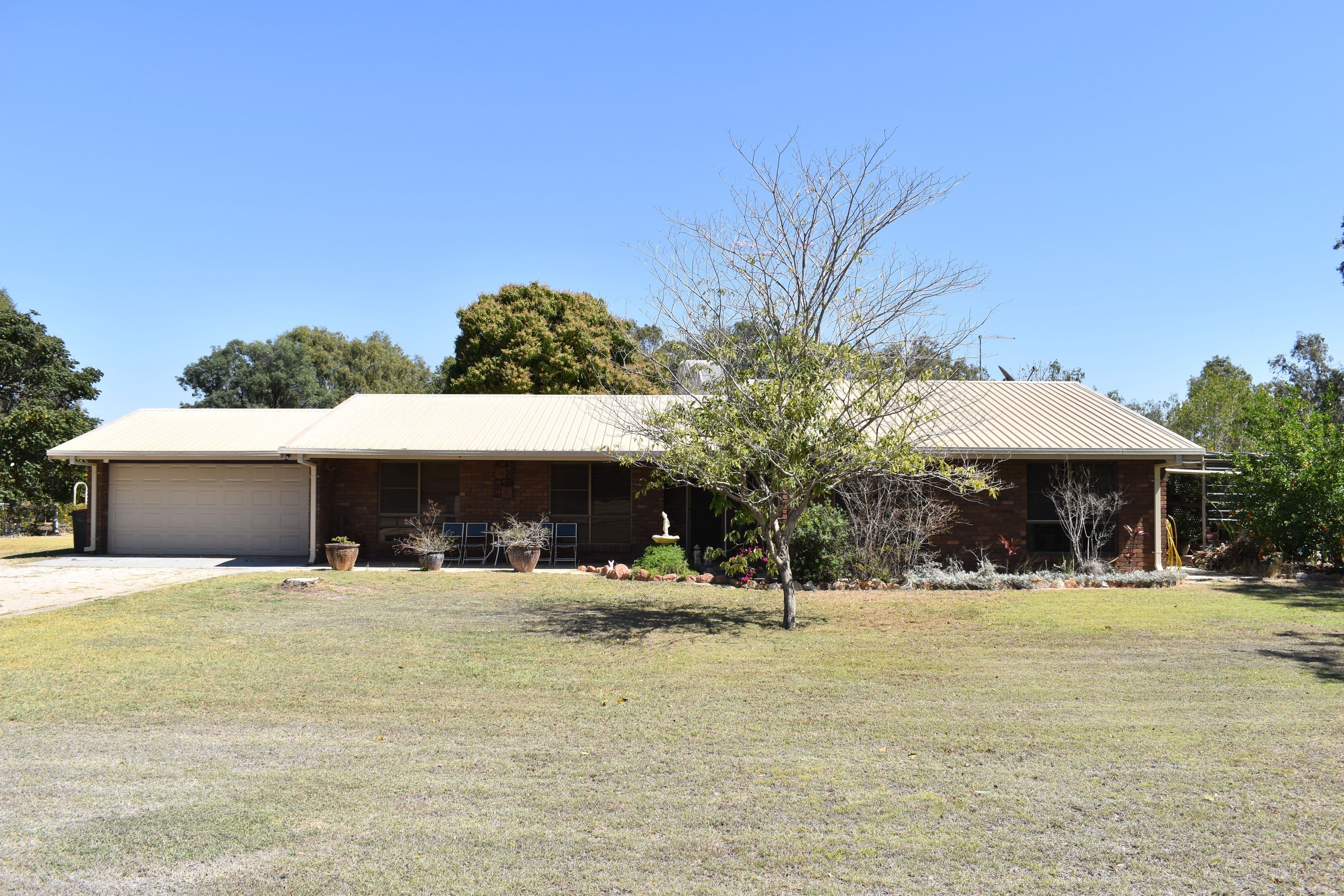 35 Tourmaline Road, Emerald QLD 4720, Emerald - Image 1