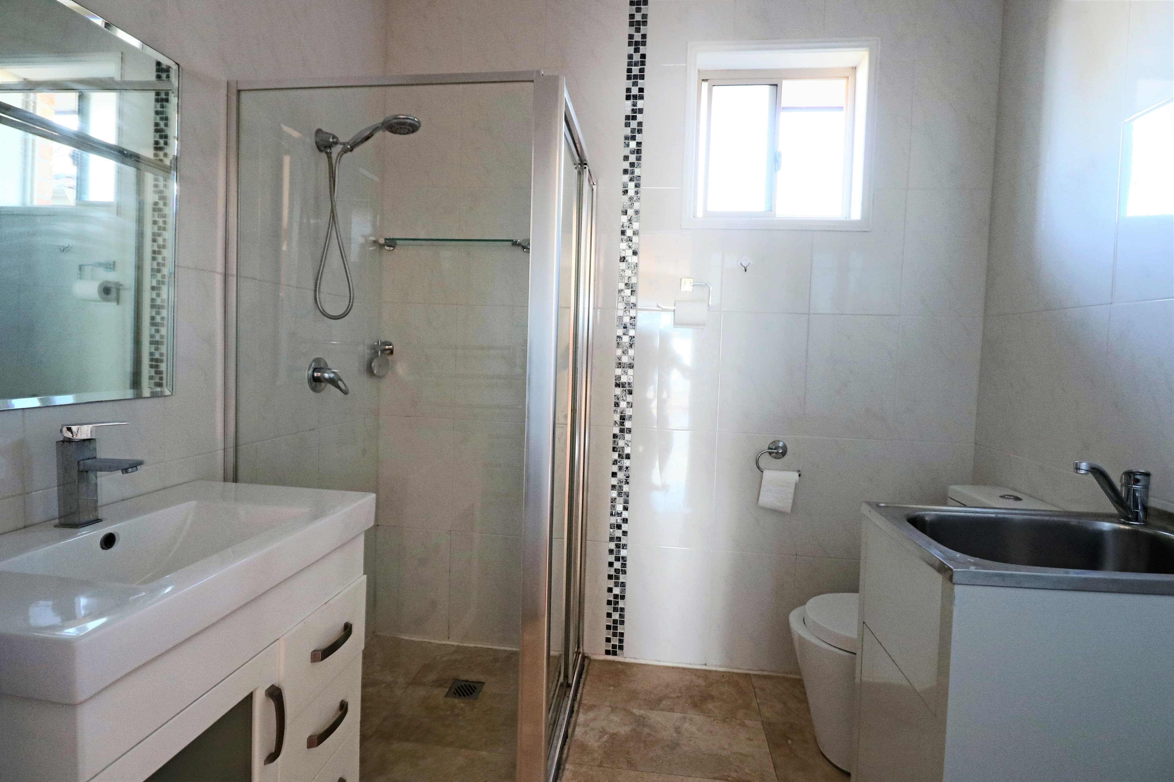 36a Rawson Road, Fairfield NSW 2165, Fairfield - Thumbnail 5