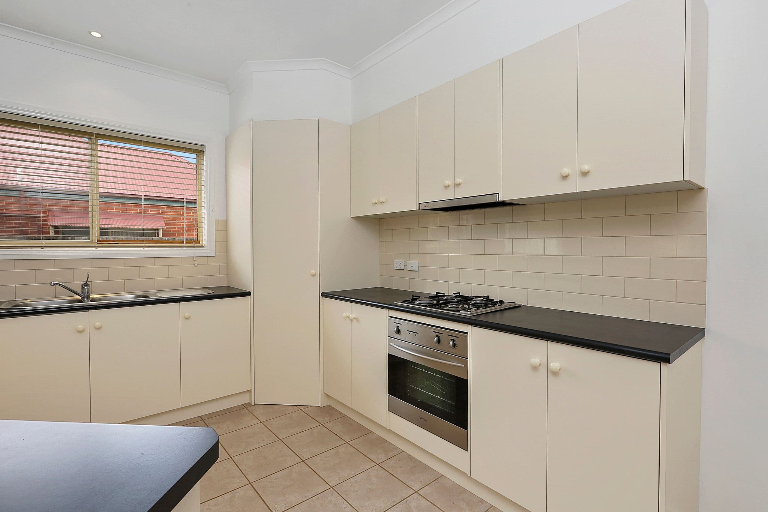 13 Francis Court, Lara VIC 3212, Lara - Thumbnail 2
