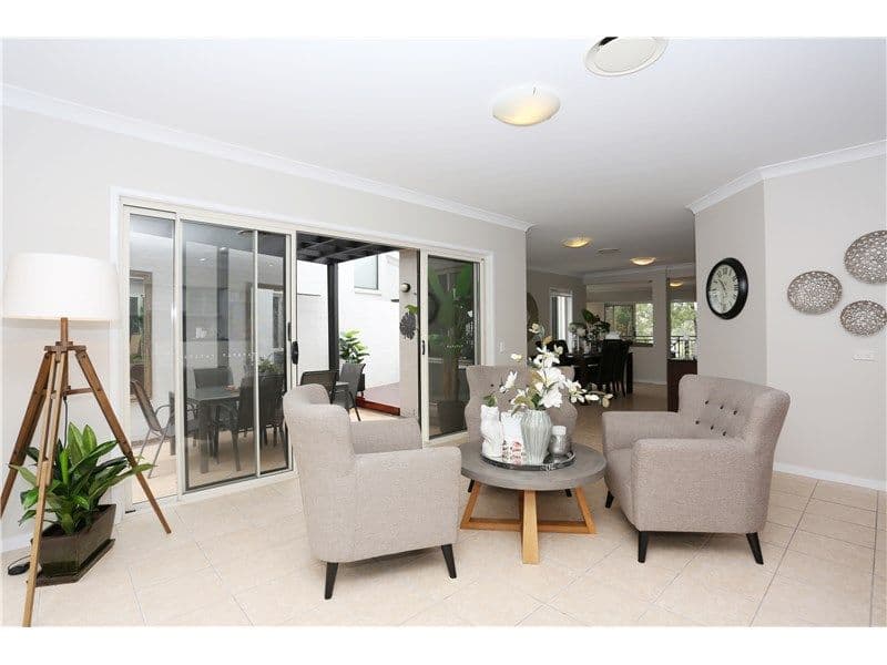 47 Greenway Circuit, Mount Ommaney QLD 4074, Mount Ommaney - Thumbnail 5