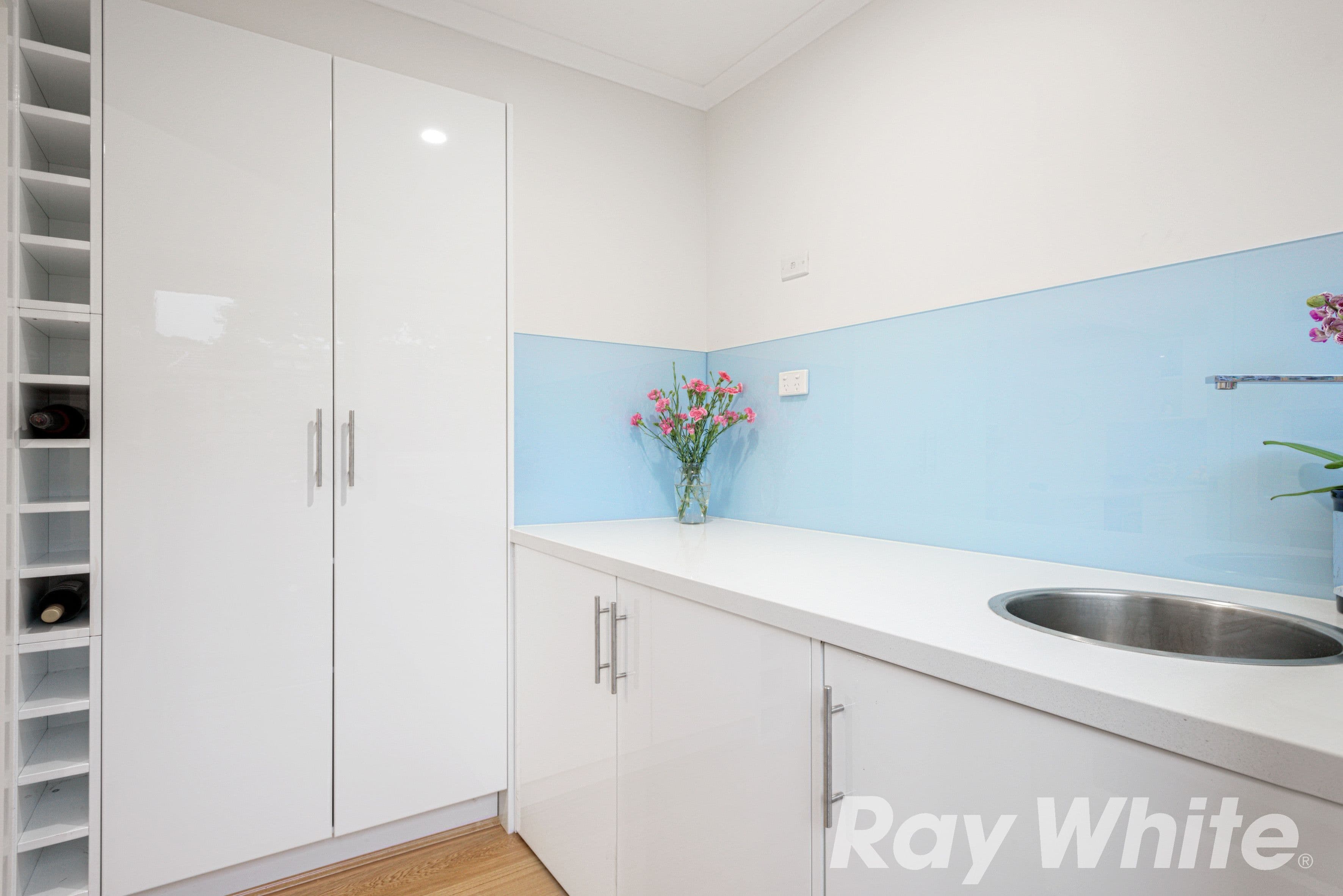 15 Farm Road, Cheltenham VIC 3192, Cheltenham - Thumbnail 2