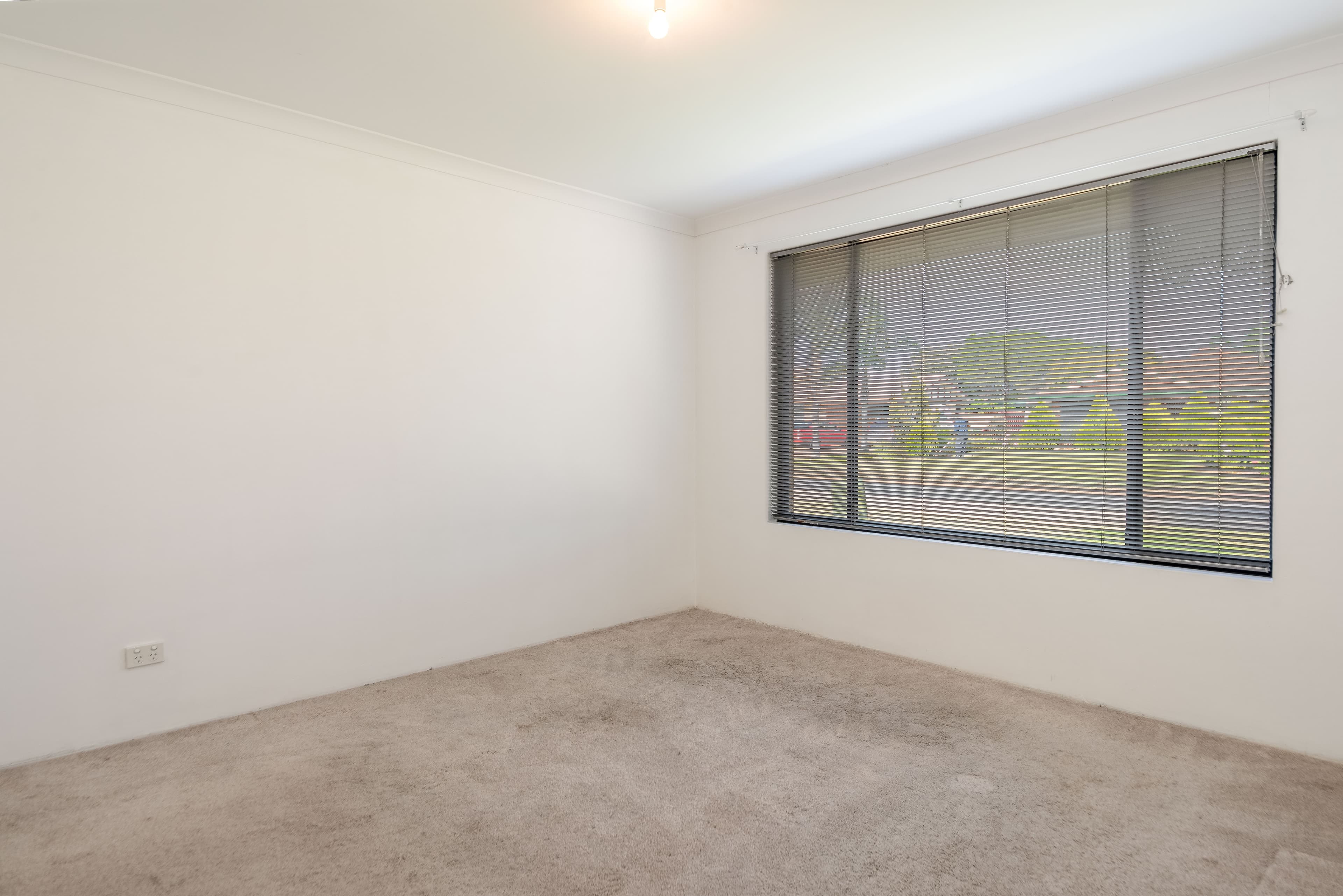 9 Orchid Drive, Glen Iris WA 6230, Glen Iris - Thumbnail 3