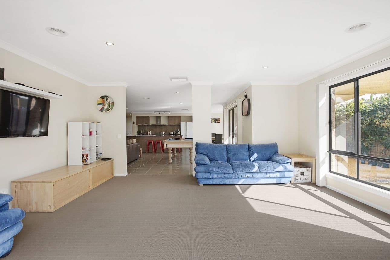20 Aitkenside Avenue, Highton VIC 3216, Highton - Thumbnail 5
