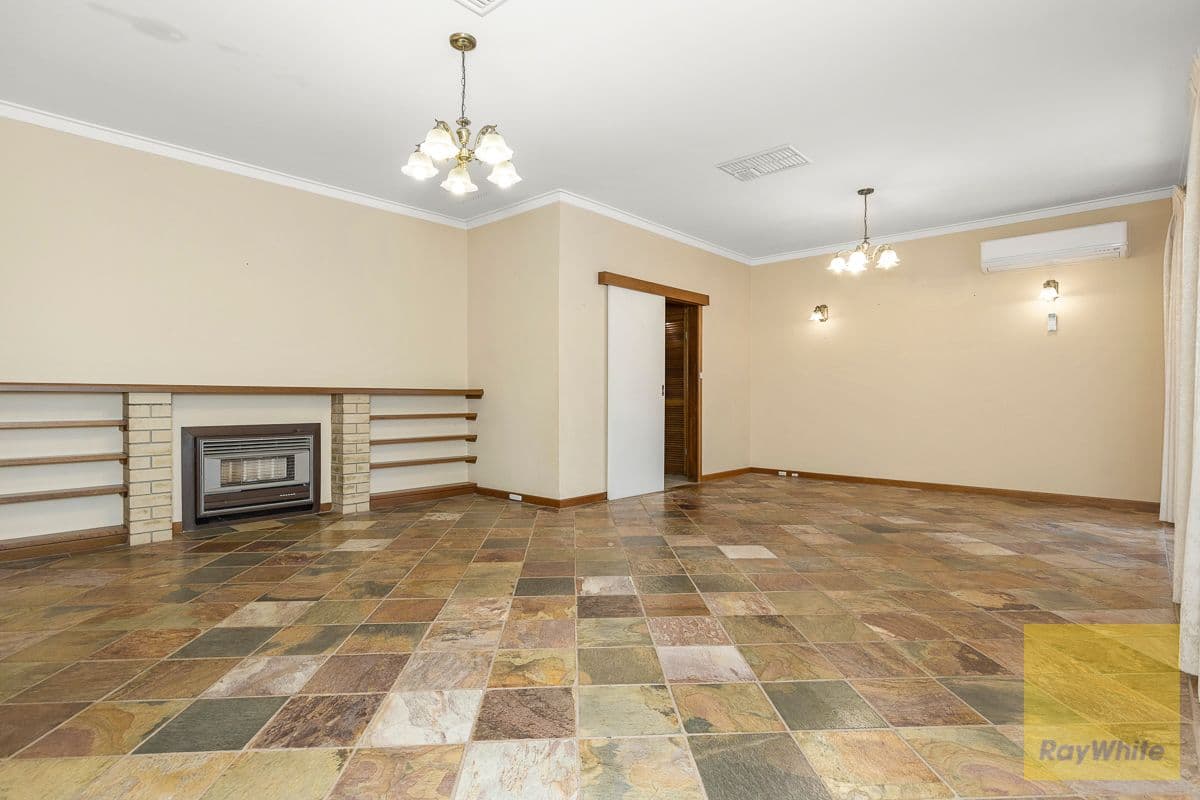 29 Brady Road, Lesmurdie WA 6076, Lesmurdie - Thumbnail 3
