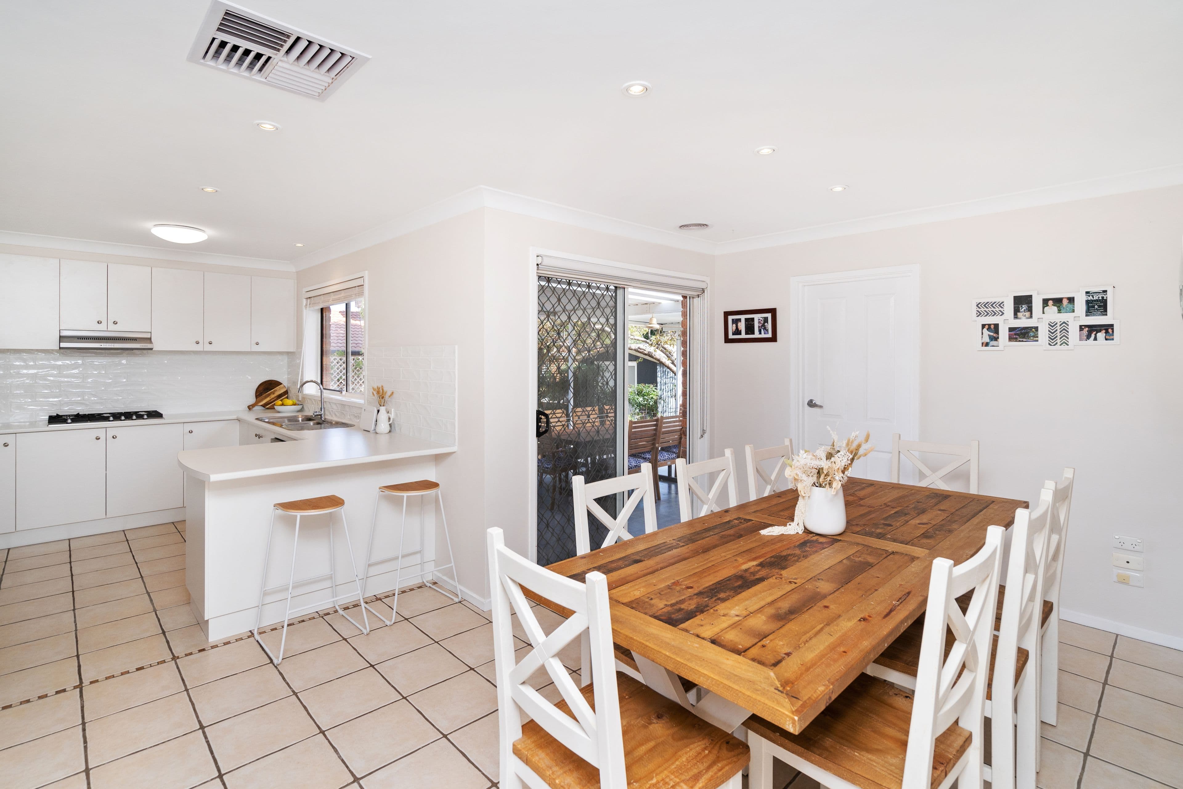 9 Atkins Place, Estella NSW 2650, Estella - Thumbnail 4