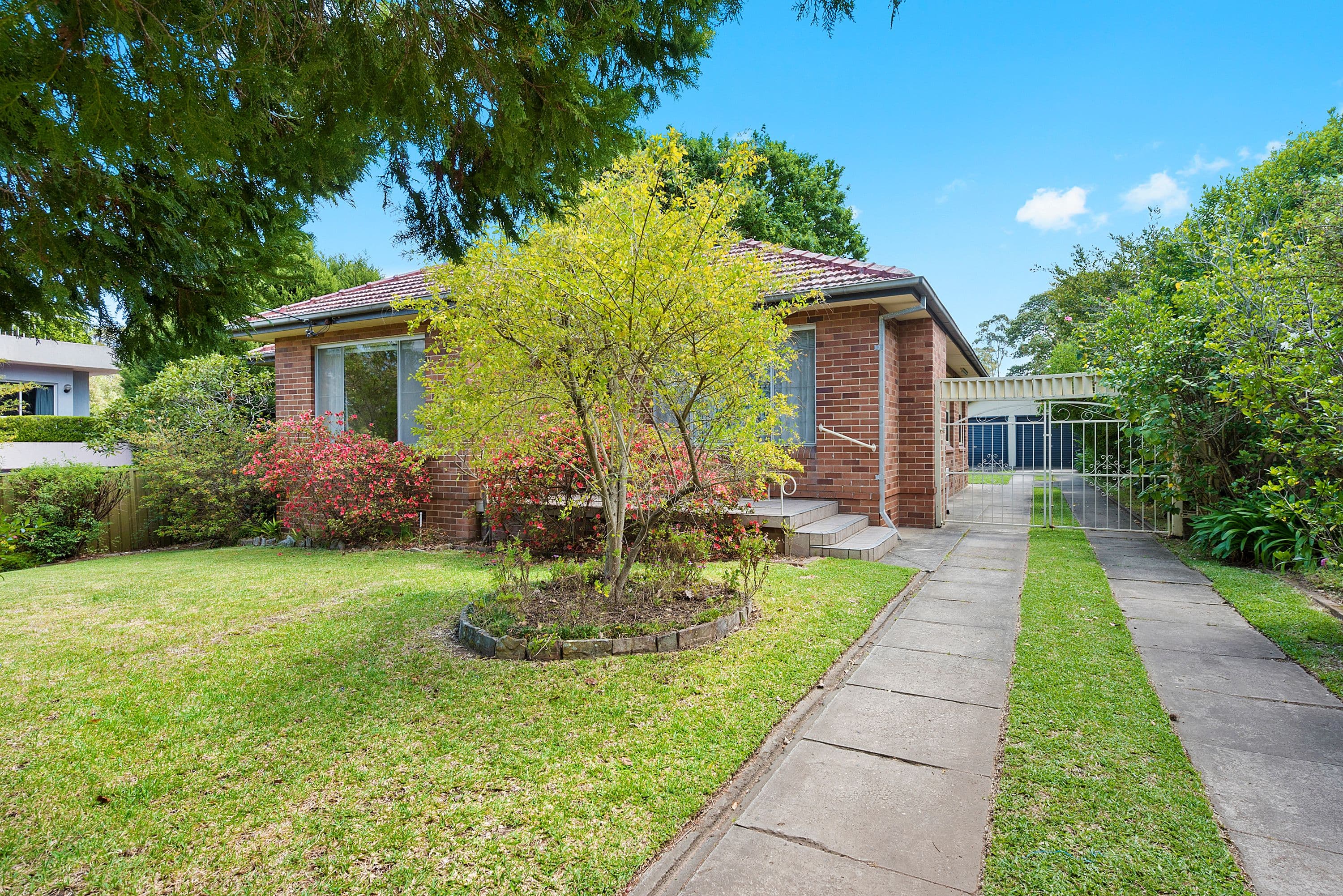 1 Clifford Avenue, Thornleigh - Thumbnail 2