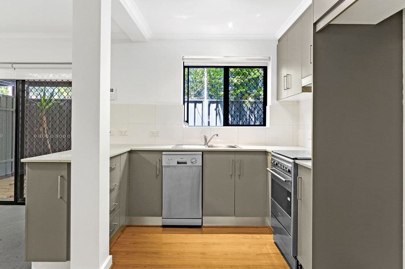 15/18 Broadway, Glenelg South SA 5045, Glenelg South - Thumbnail 3