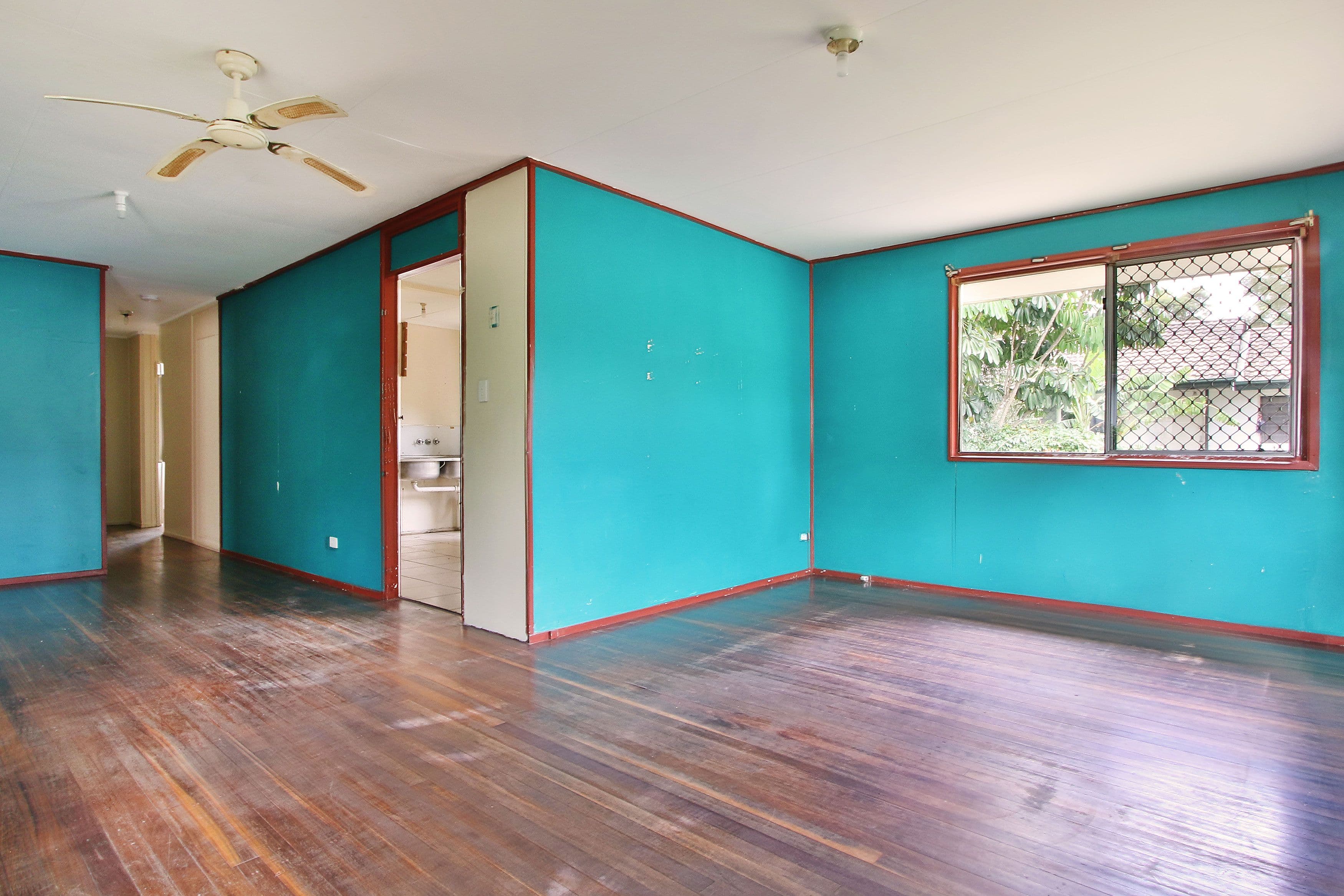 25 Bannerman Street, Riverview QLD 4303, Riverview - Thumbnail 3