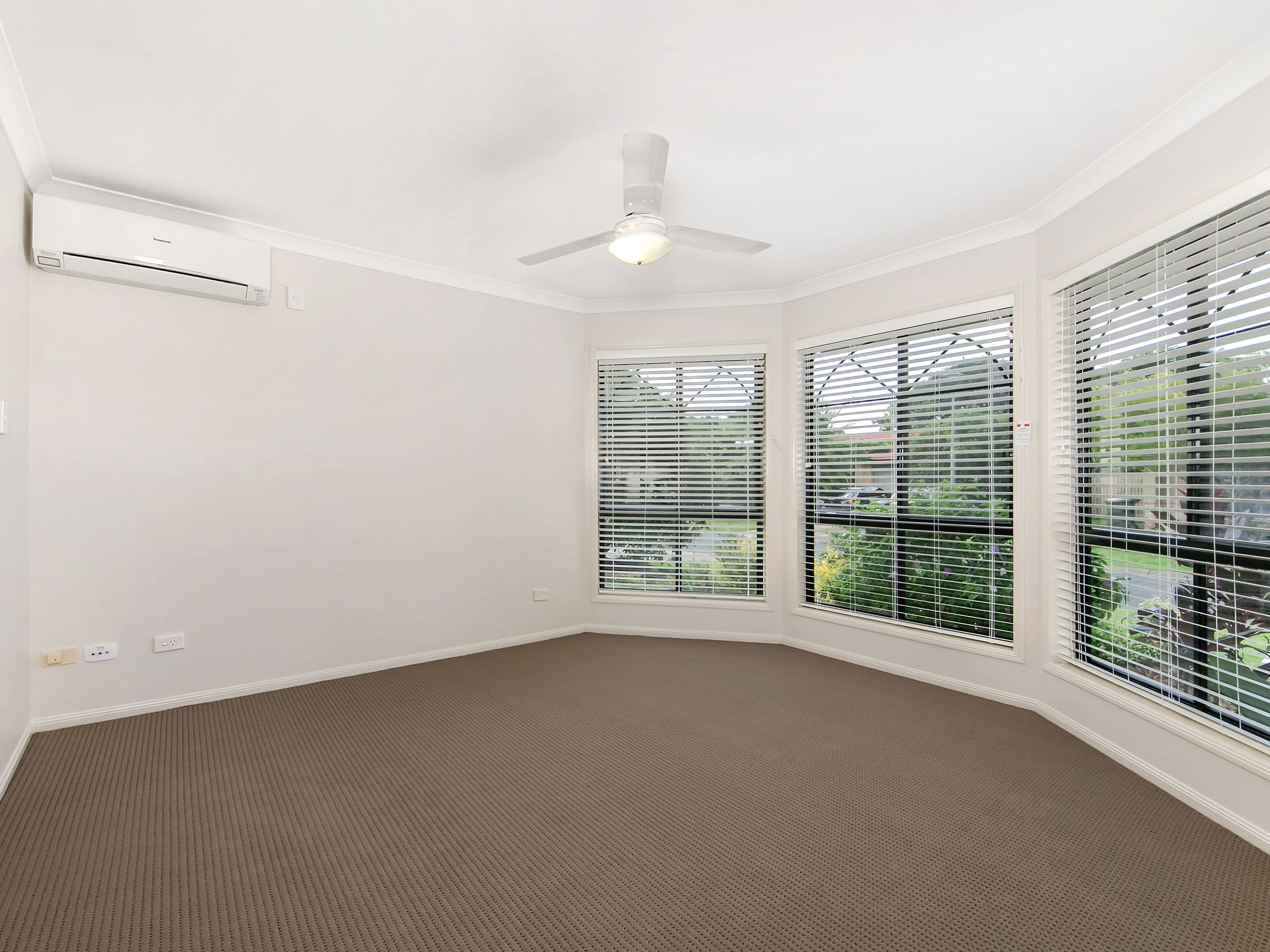 9 Brocket Avenue, Upper Coomera QLD 4209, Upper Coomera - Thumbnail 7