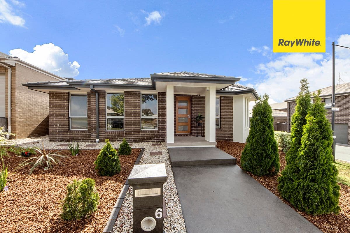 6 Bott Crescent, CASEY ACT 2913, Casey - Image 1
