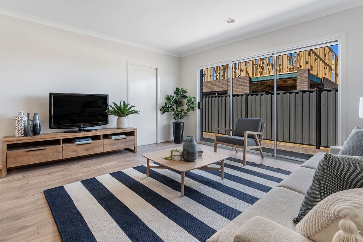 9 Featherwood Crescent, Craigieburn VIC 3064, Craigieburn - Thumbnail 8