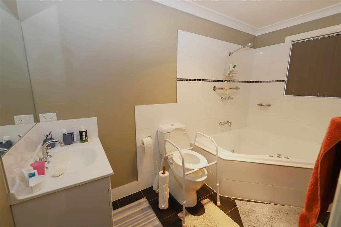 57 Bundara Crescent, Tumut NSW 2720, Tumut - Thumbnail 5