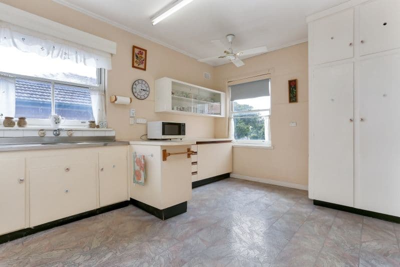 11 Jaffrey Street, Blair Athol SA 5084, Blair Athol - Thumbnail 8