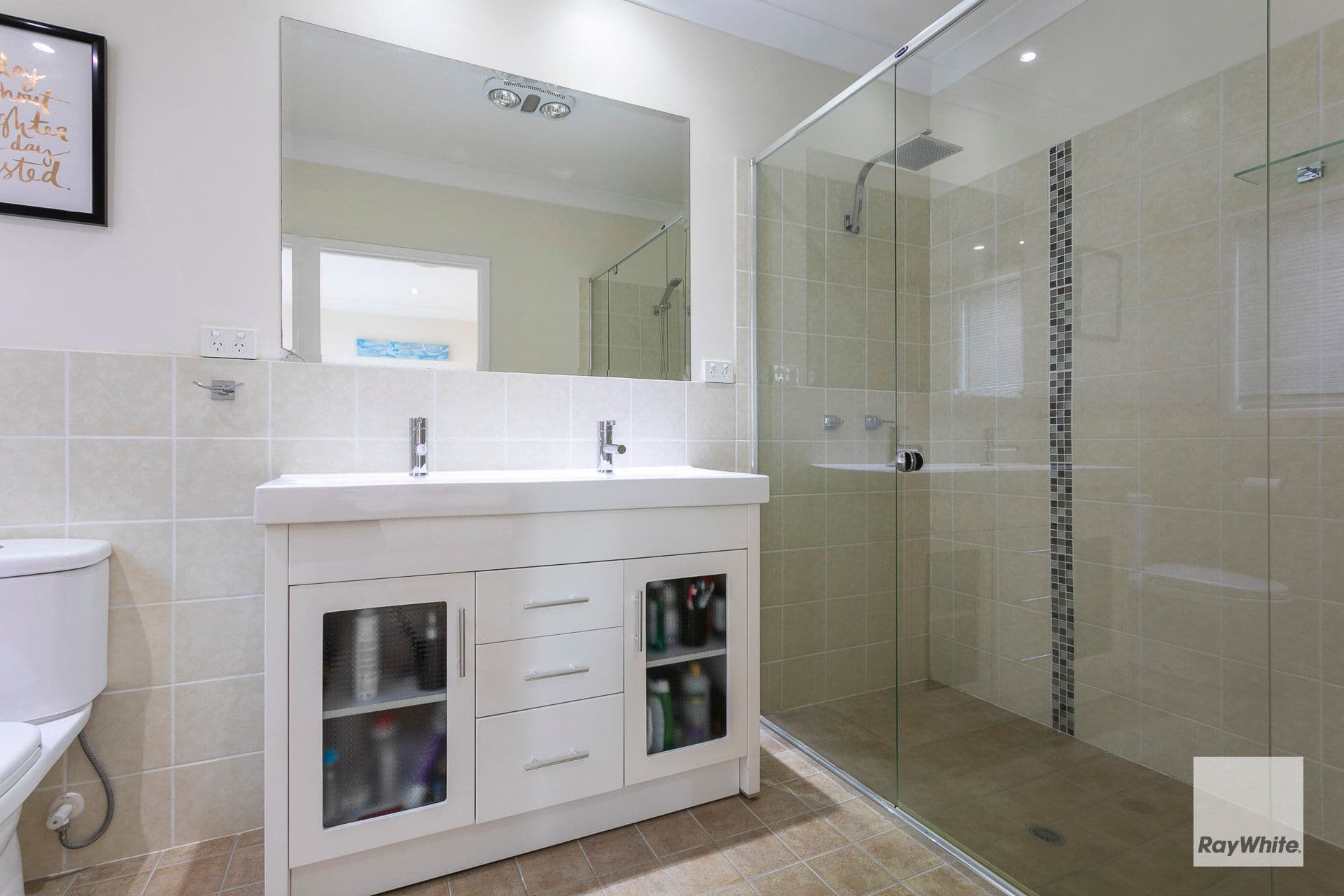 8 Wilkie Street, Redland Bay QLD 4165, Redland Bay - Thumbnail 3