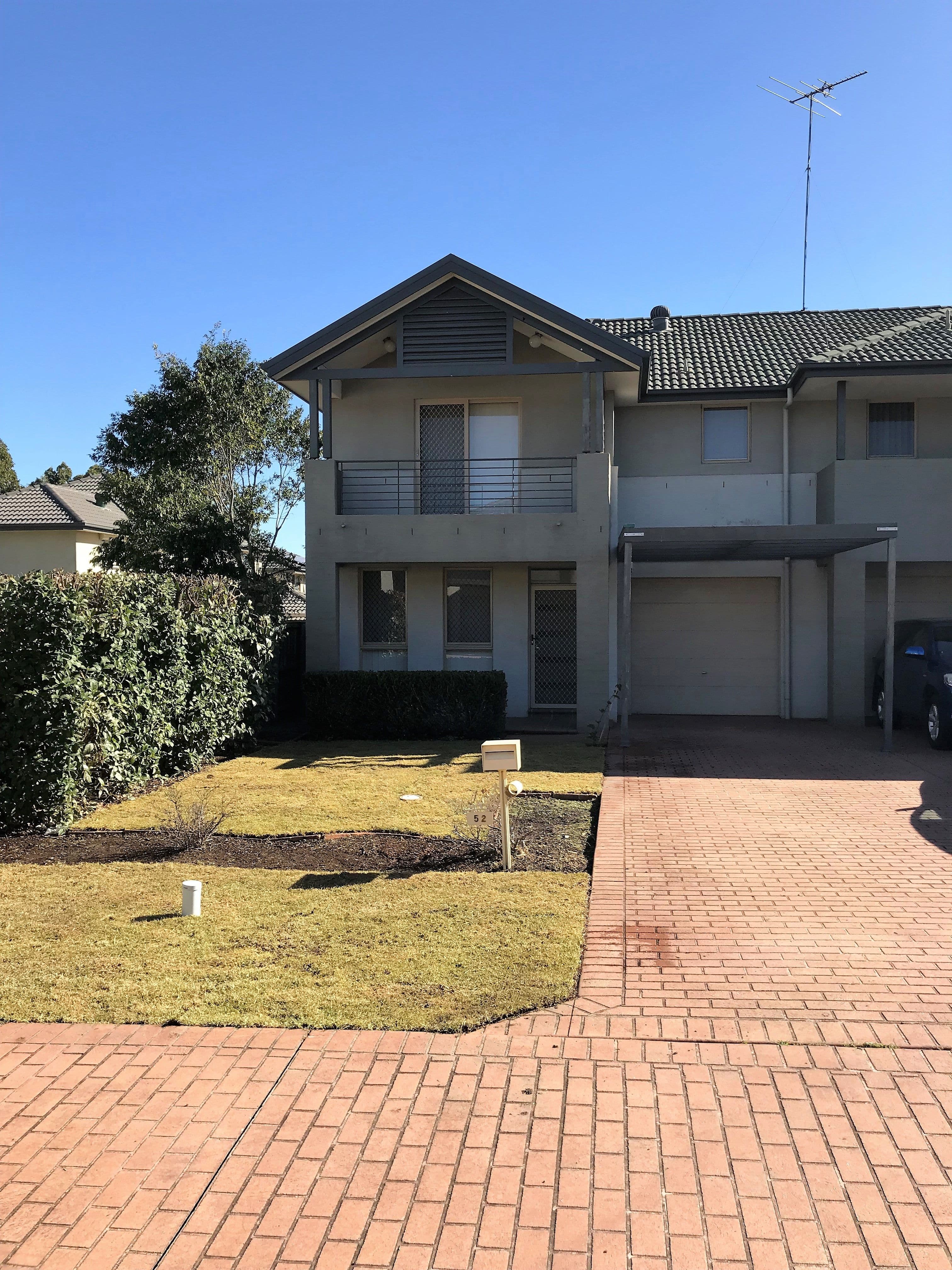 52 Roth Street, Casula NSW 2170, Casula - Thumbnail 2