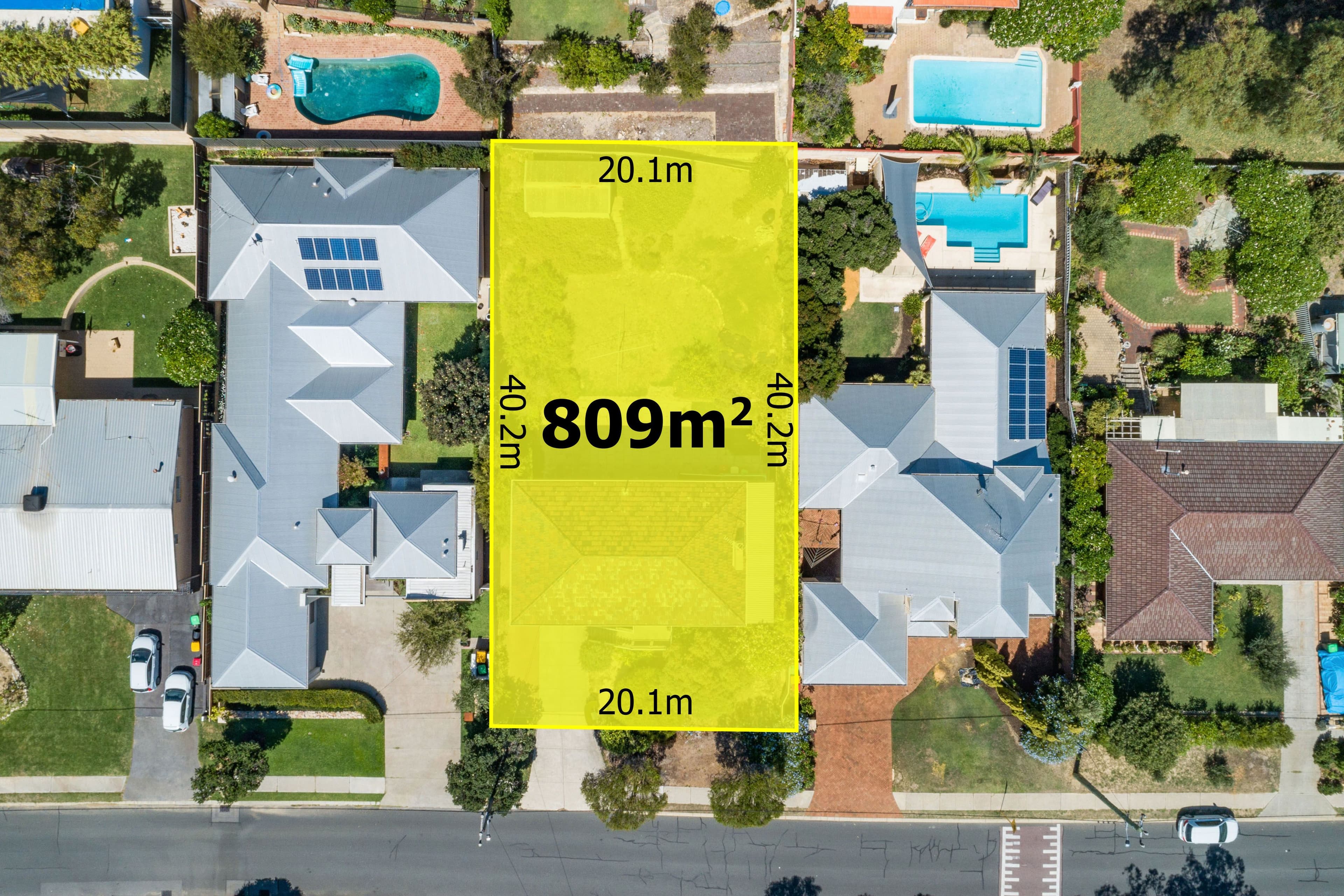 44 Robin Avenue, Sorrento WA 6020, Sorrento - Thumbnail 2