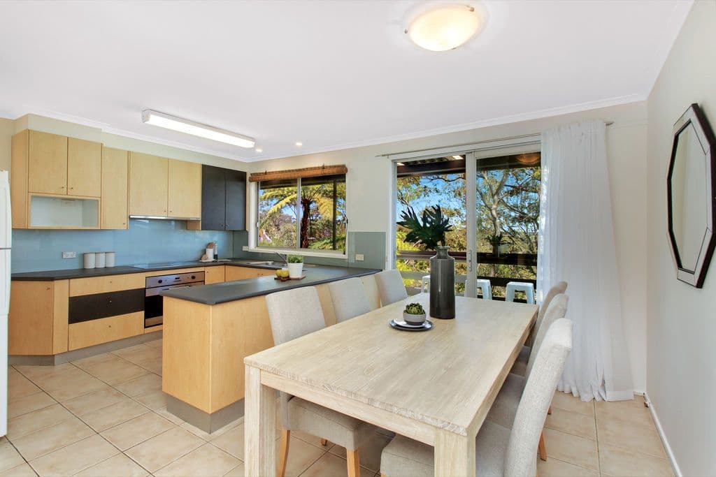 5 Cashel Crescent, Killarney Heights - Thumbnail 2