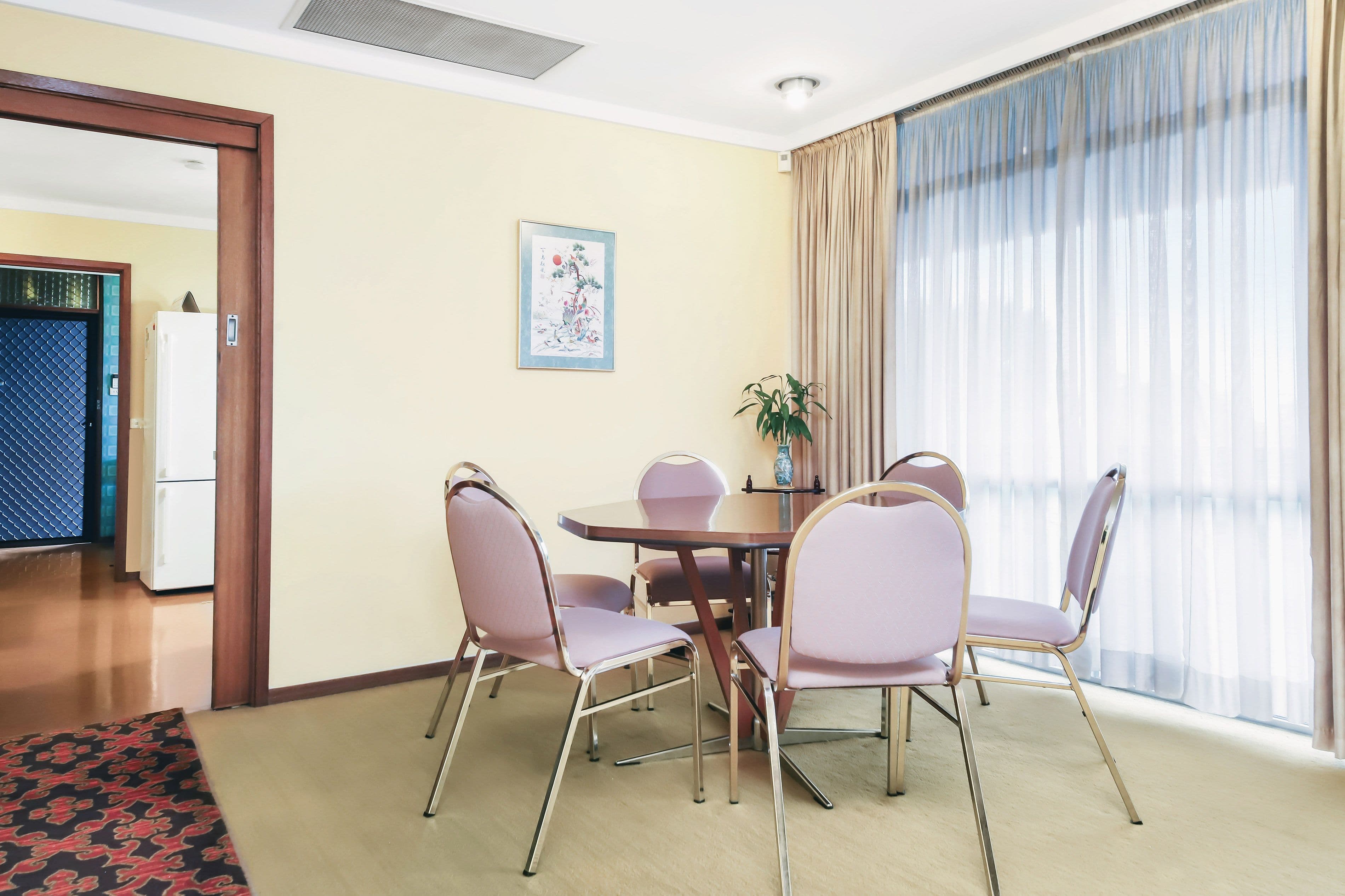 20 Rex Road, Georges Hall - Thumbnail 3