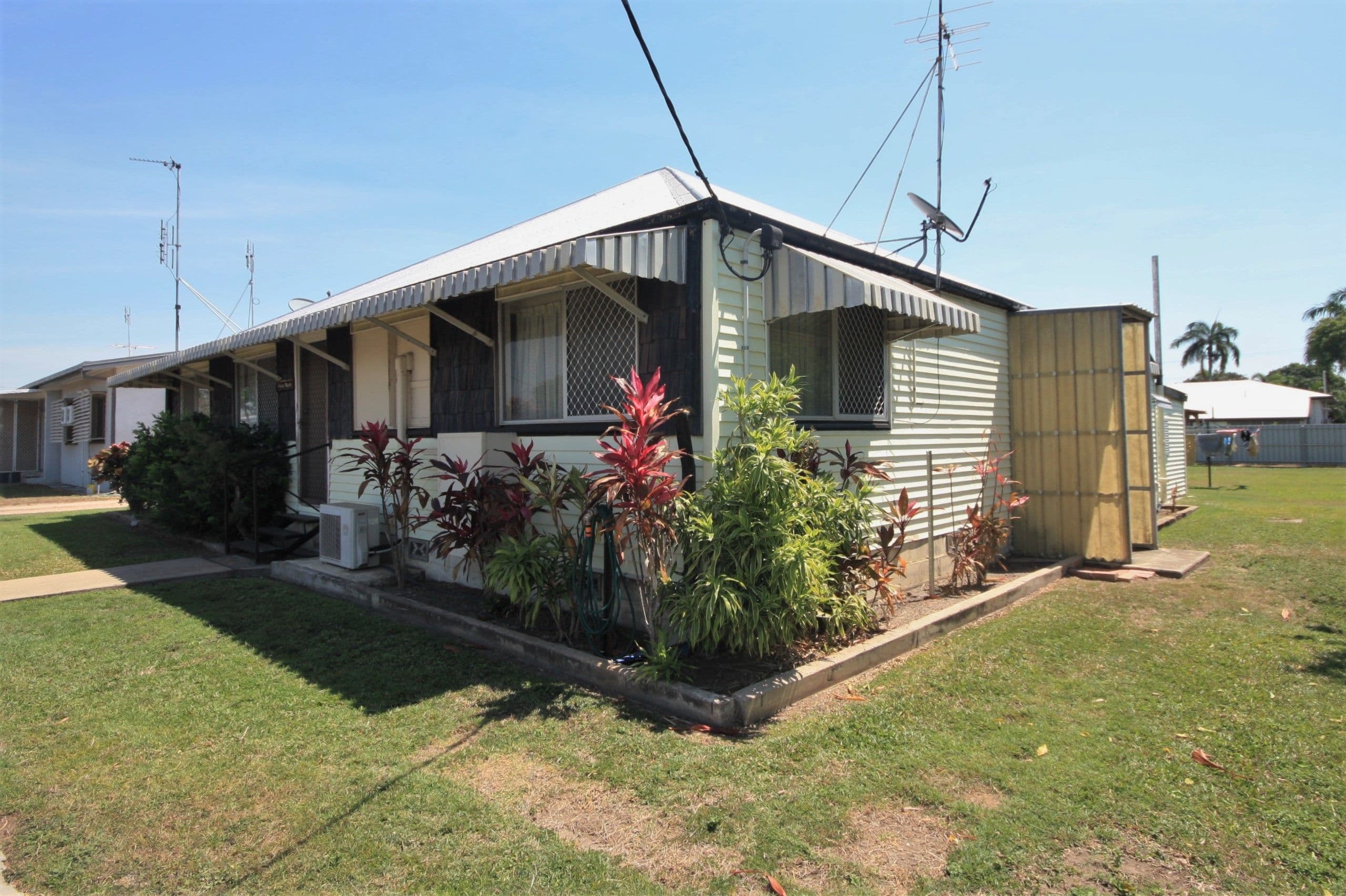 23 Cameron Street, Ayr QLD 4807, Ayr - Thumbnail 2