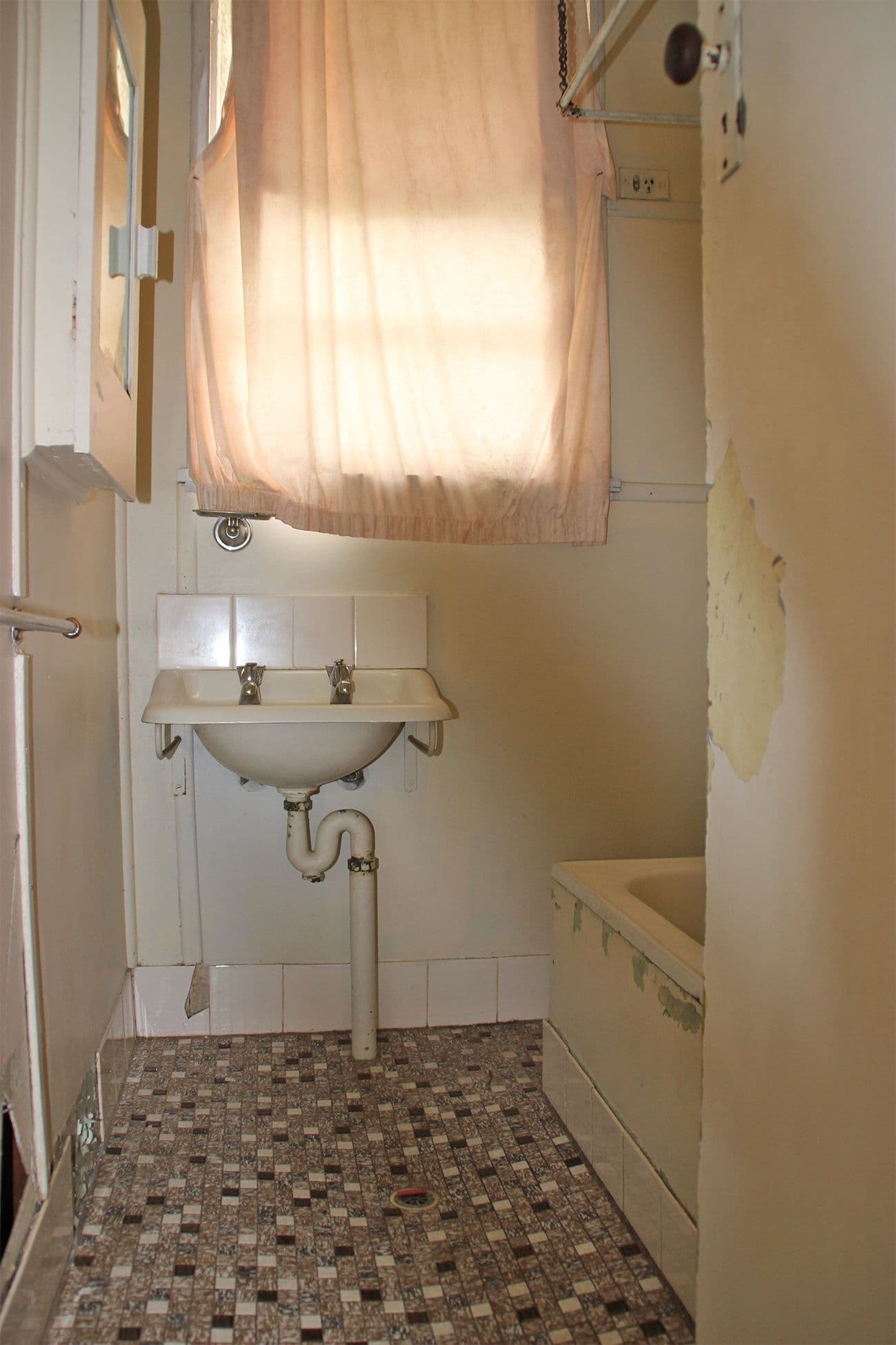 7 CLARKE Street, Coonabarabran NSW 2357, Coonabarabran - Thumbnail 6