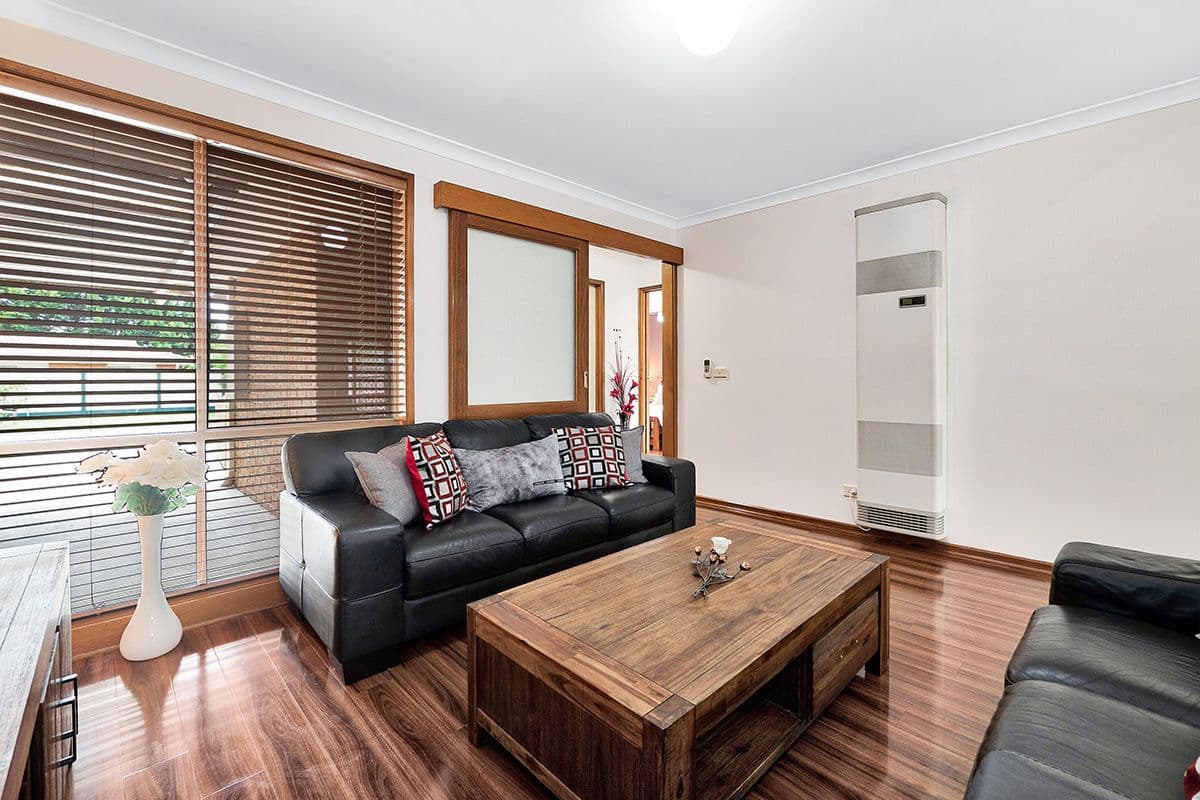 24 Marnie Drive, Cranbourne West VIC 3977, Cranbourne West - Thumbnail 4