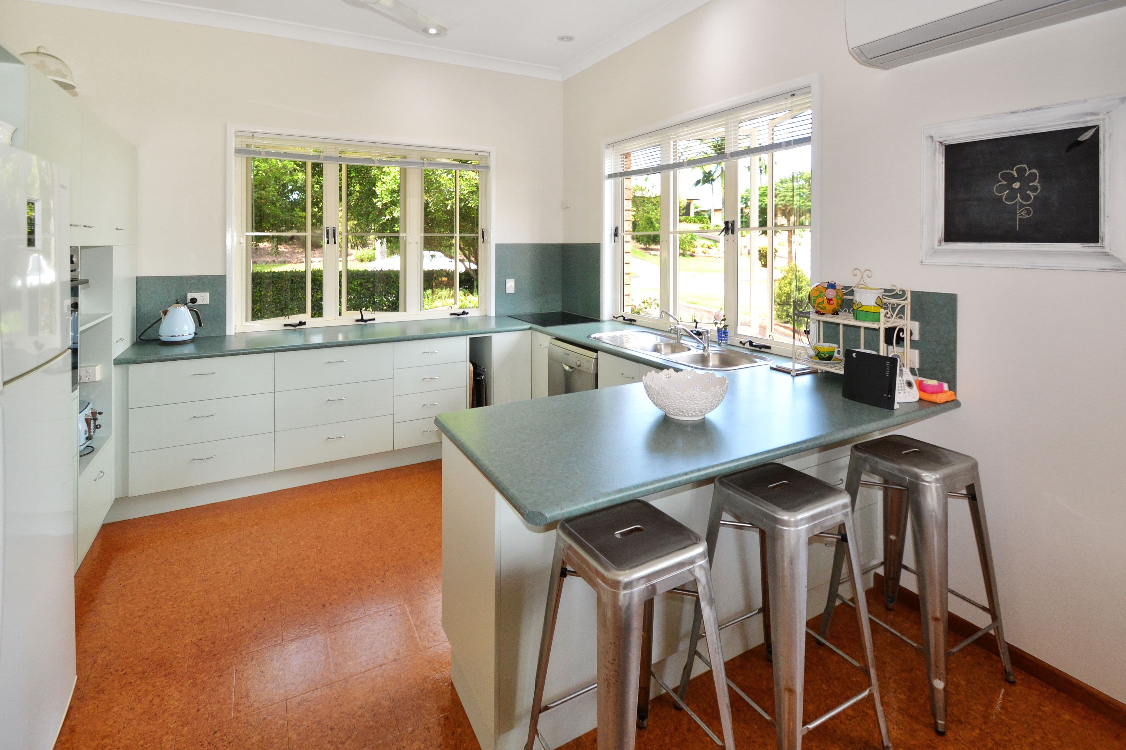 7 Jacaranda Close, Glass House Mountains QLD 4518, Glass House Mountains - Thumbnail 7