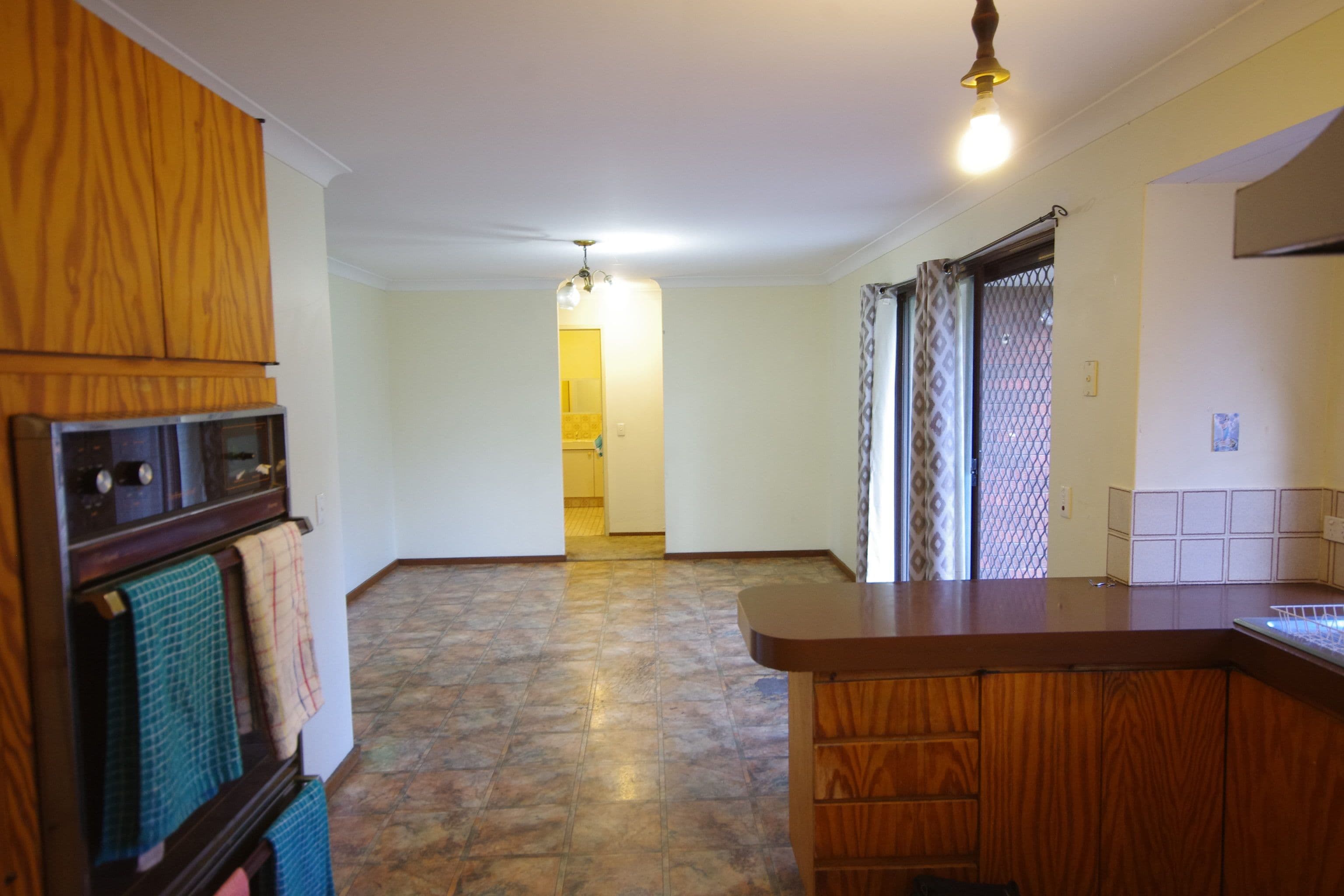 14 Rhine Way, Swan View WA 6056, Swan View - Thumbnail 6