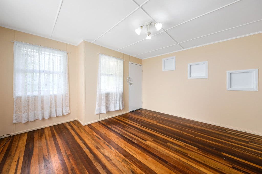 40 Anzac Avenue, Redcliffe QLD 4020, Redcliffe - Thumbnail 2
