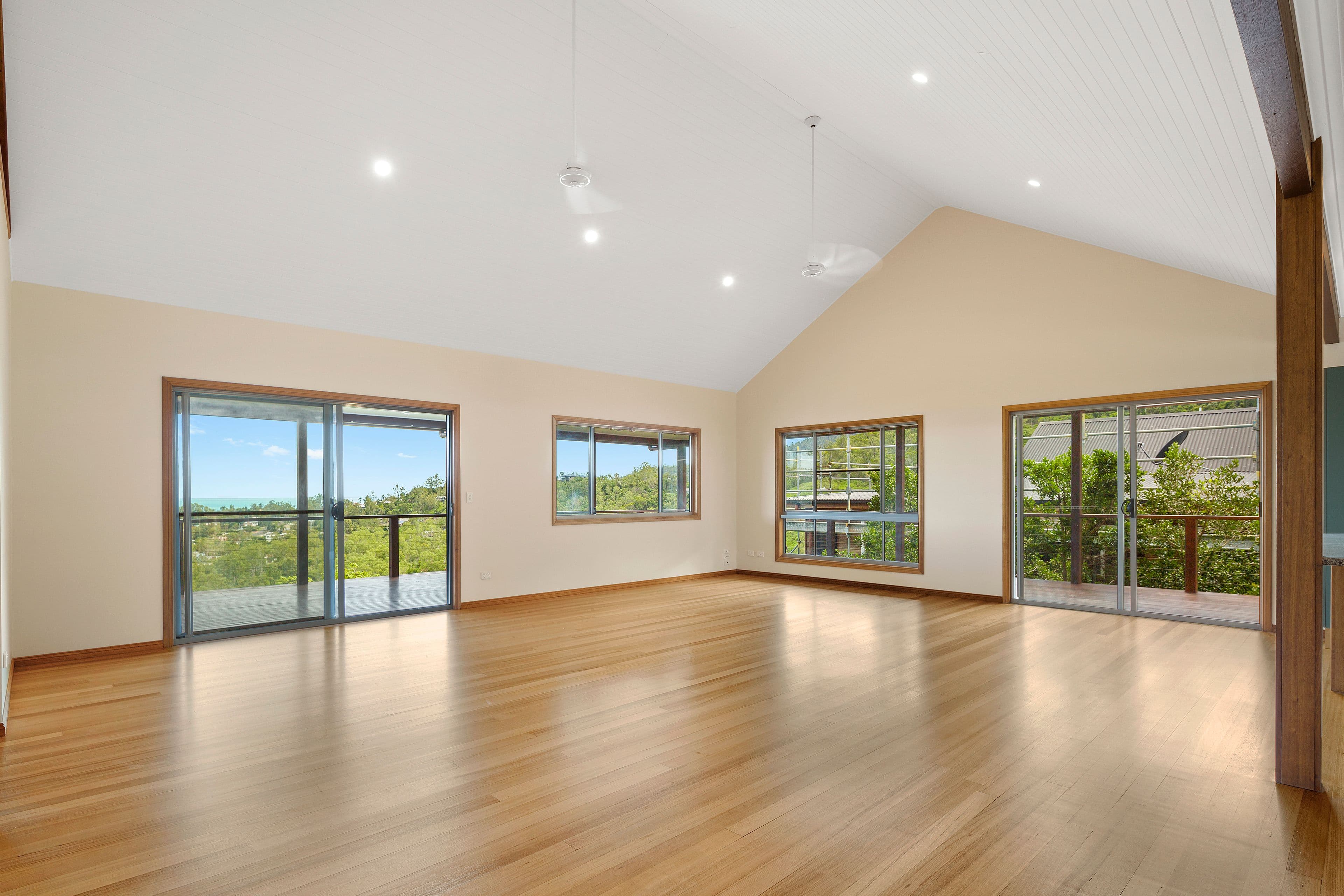 19 Panoramic Court, Cannonvale QLD 4802, Cannonvale - Thumbnail 8