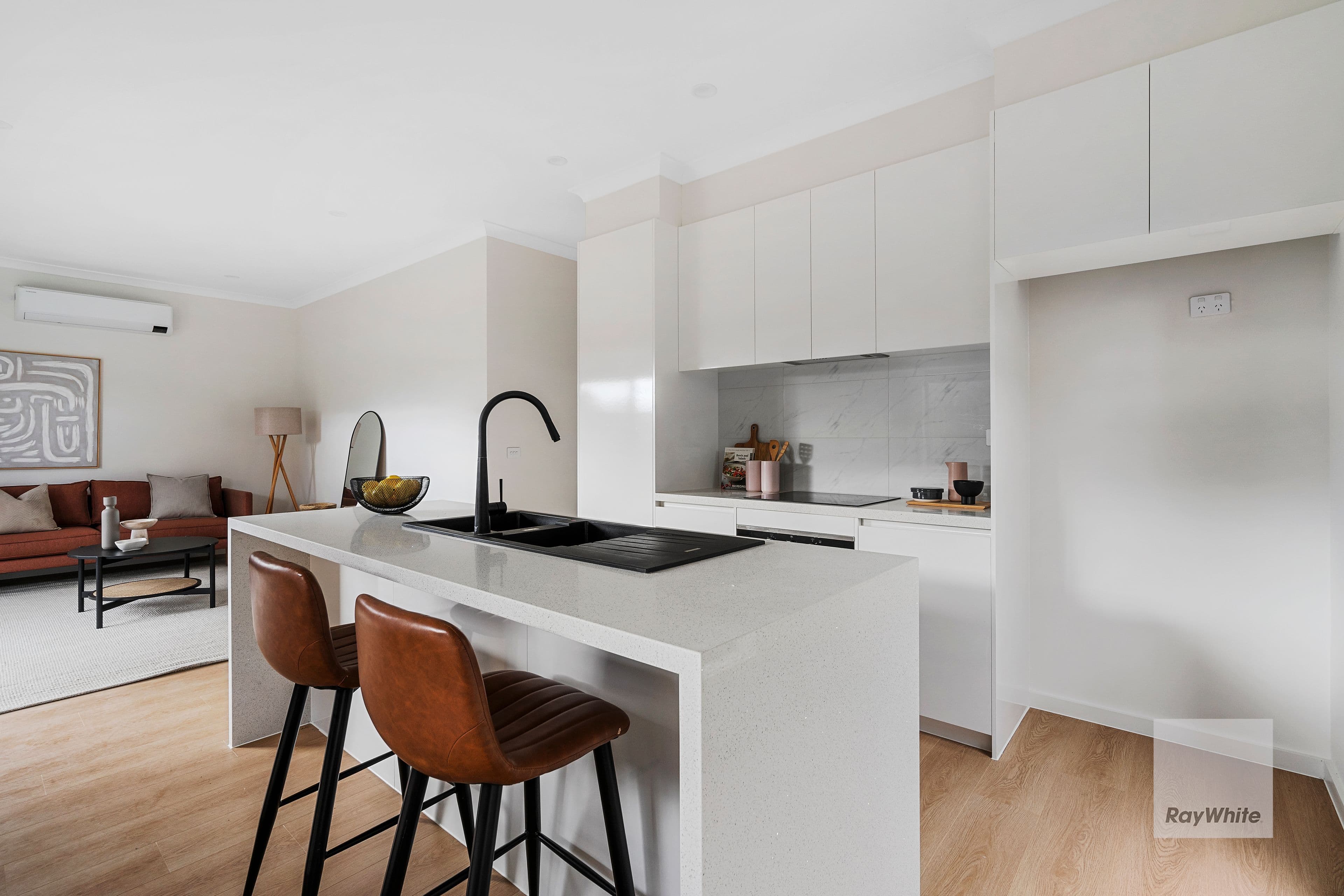26 Dudley Street, Wallan VIC 3756, Wallan - Thumbnail 2