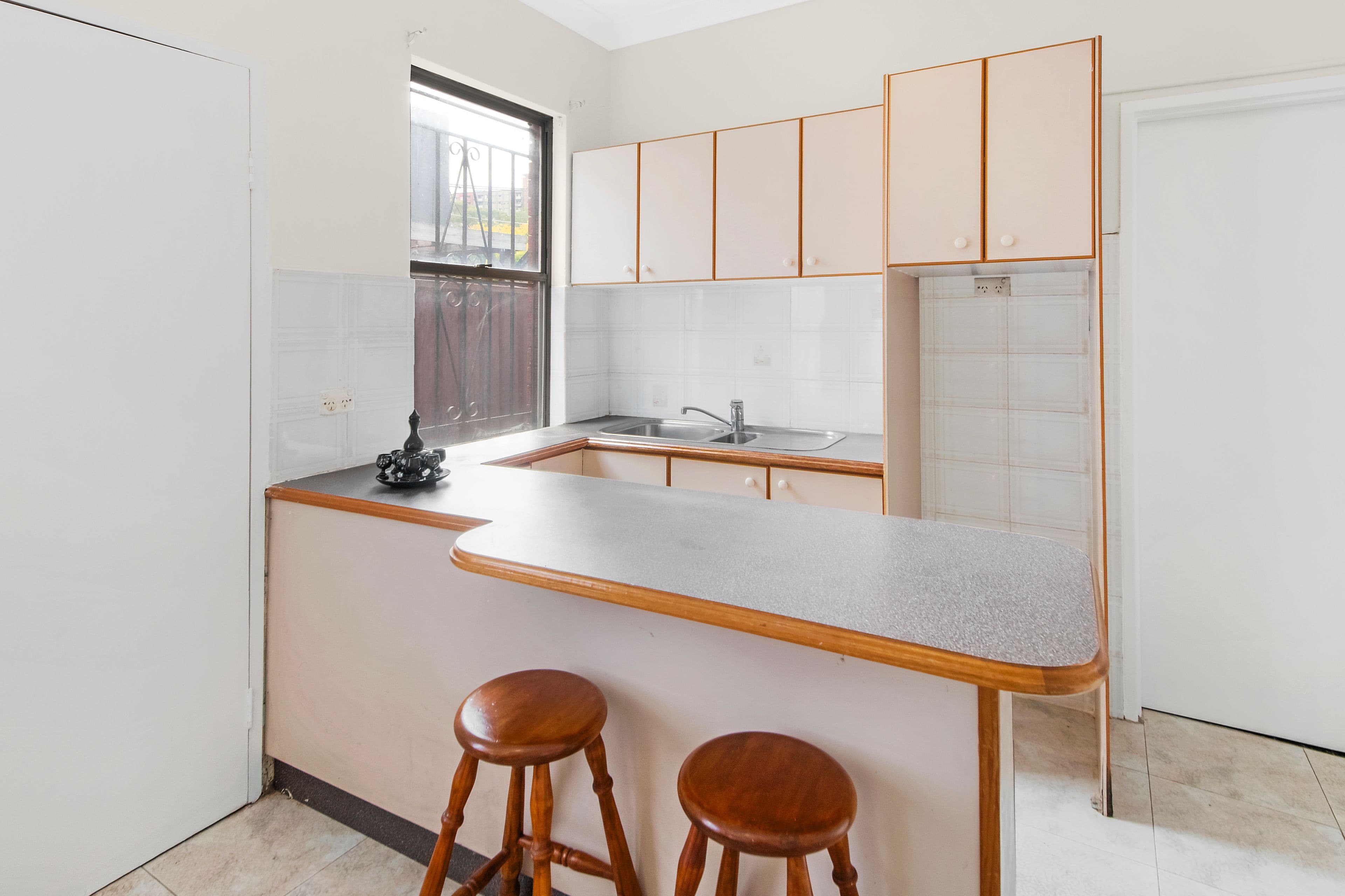 672 Elizabeth Street, Waterloo NSW 2017, Waterloo - Thumbnail 2
