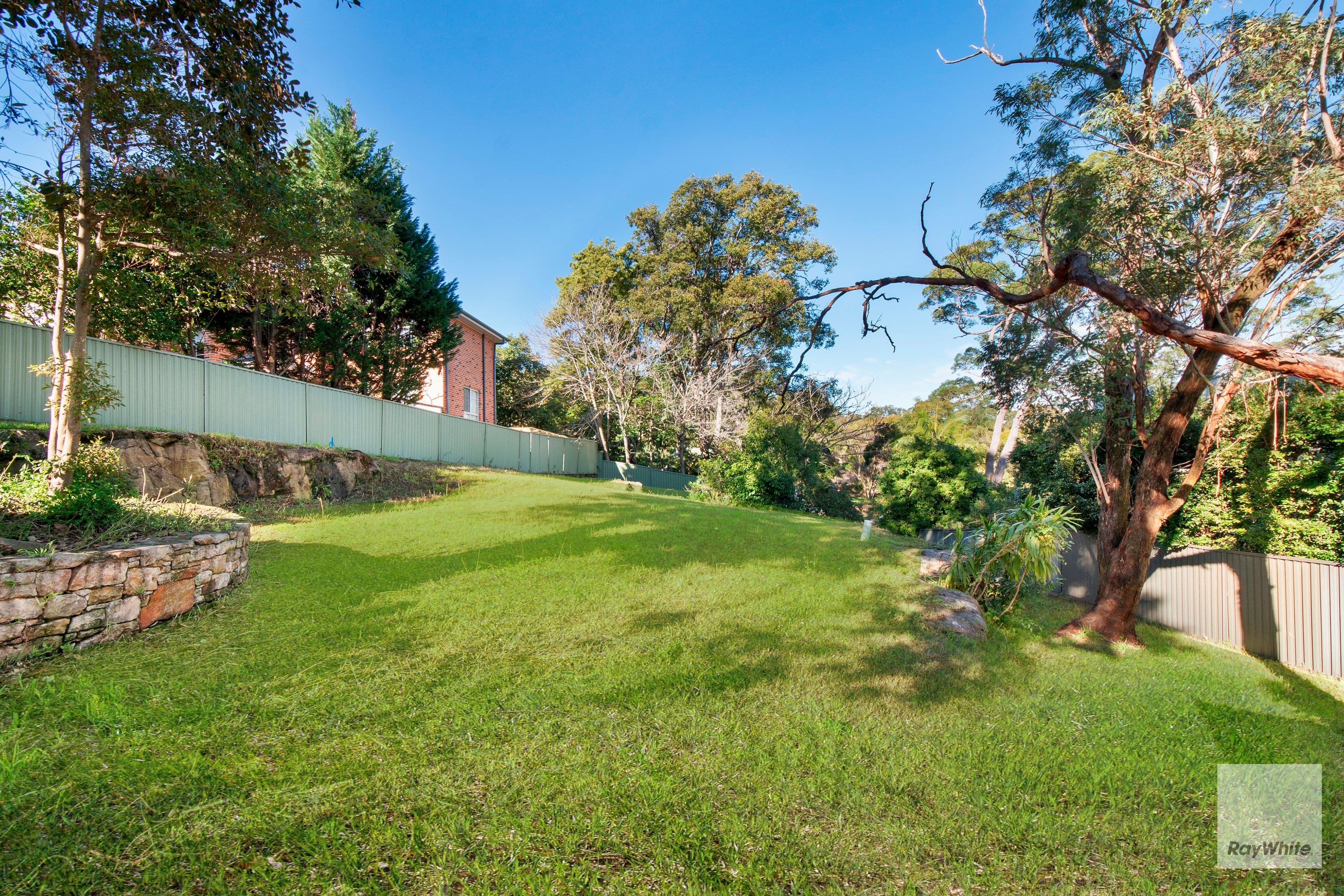 8a Carol Avenue, Jannali NSW 2226, Jannali - Thumbnail 2
