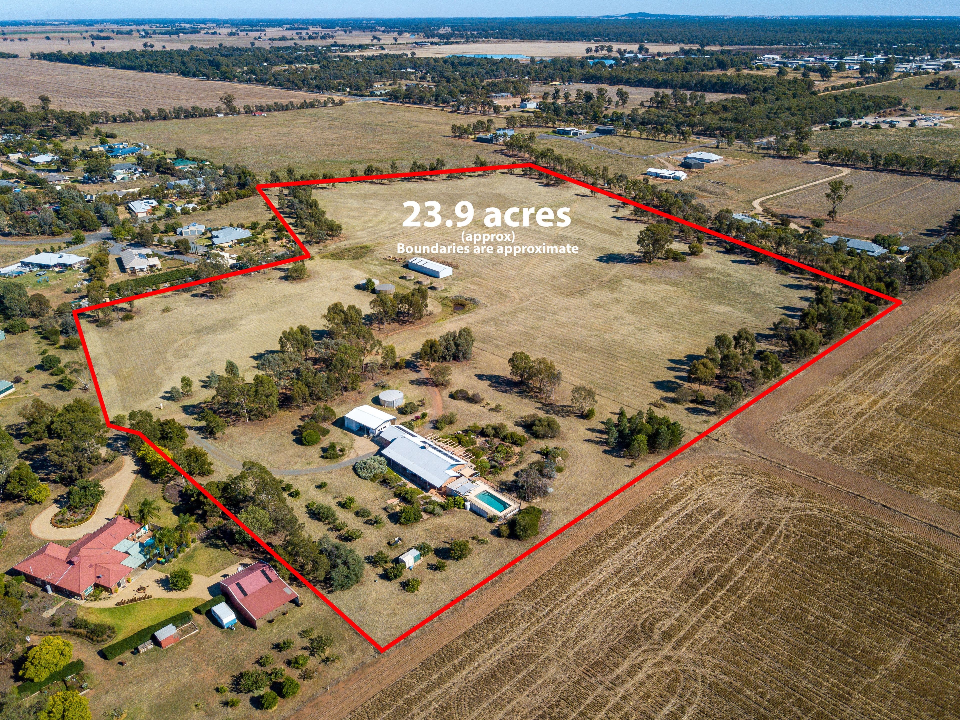 32 James Lillis Drive, Yarrawonga VIC 3730, Yarrawonga - Image 1