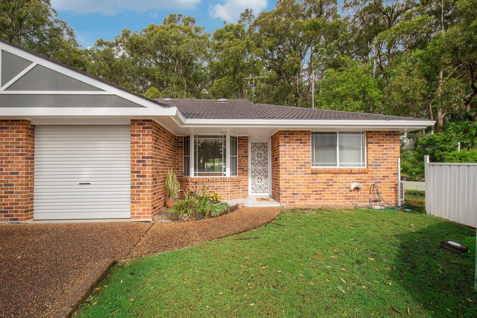 204 Warners Bay Road, Mount Hutton NSW 2290, Mount Hutton - Image 1