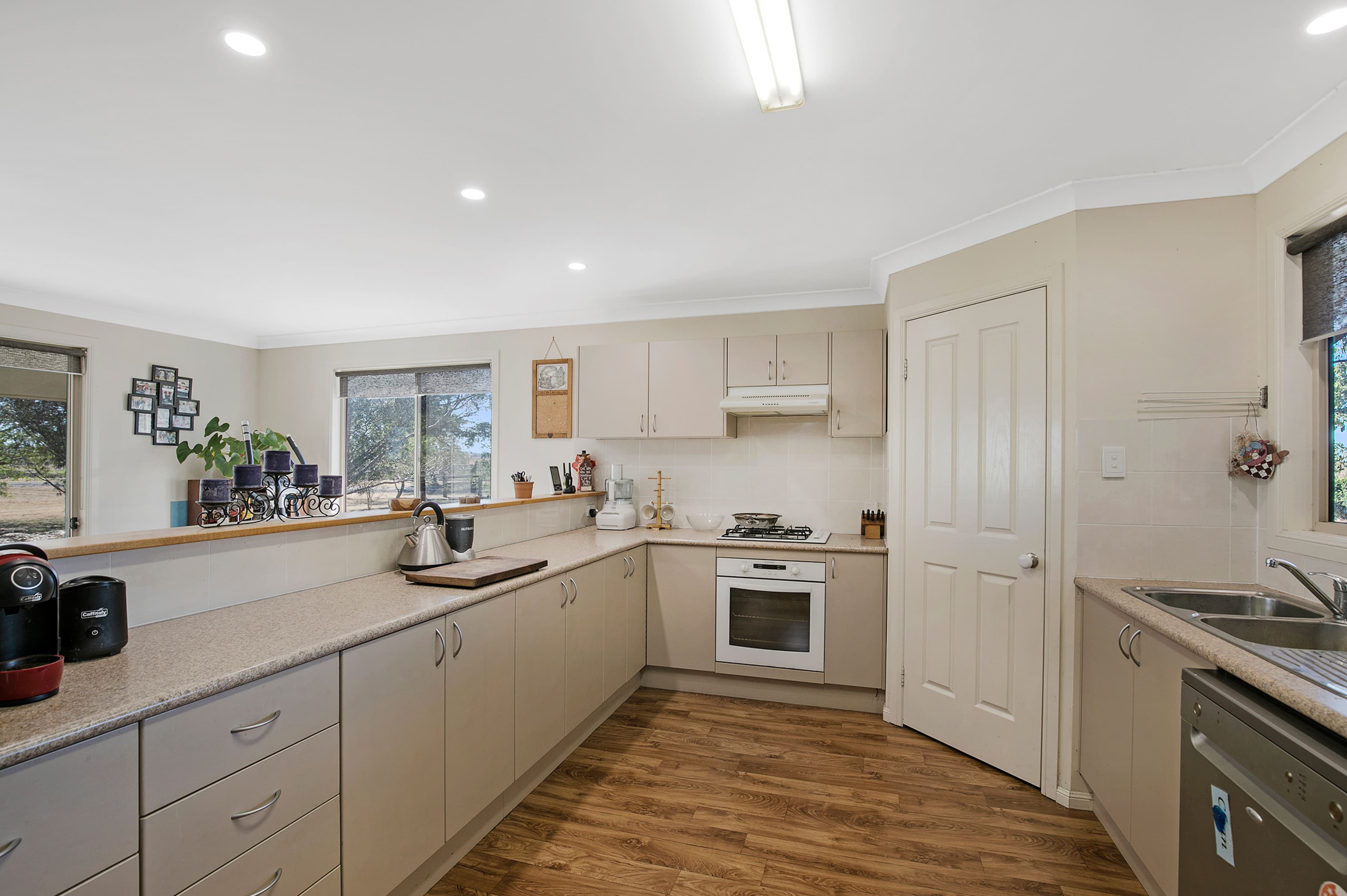 1040 Mann-Silo Road, Brookstead QLD 4364, Brookstead - Thumbnail 8