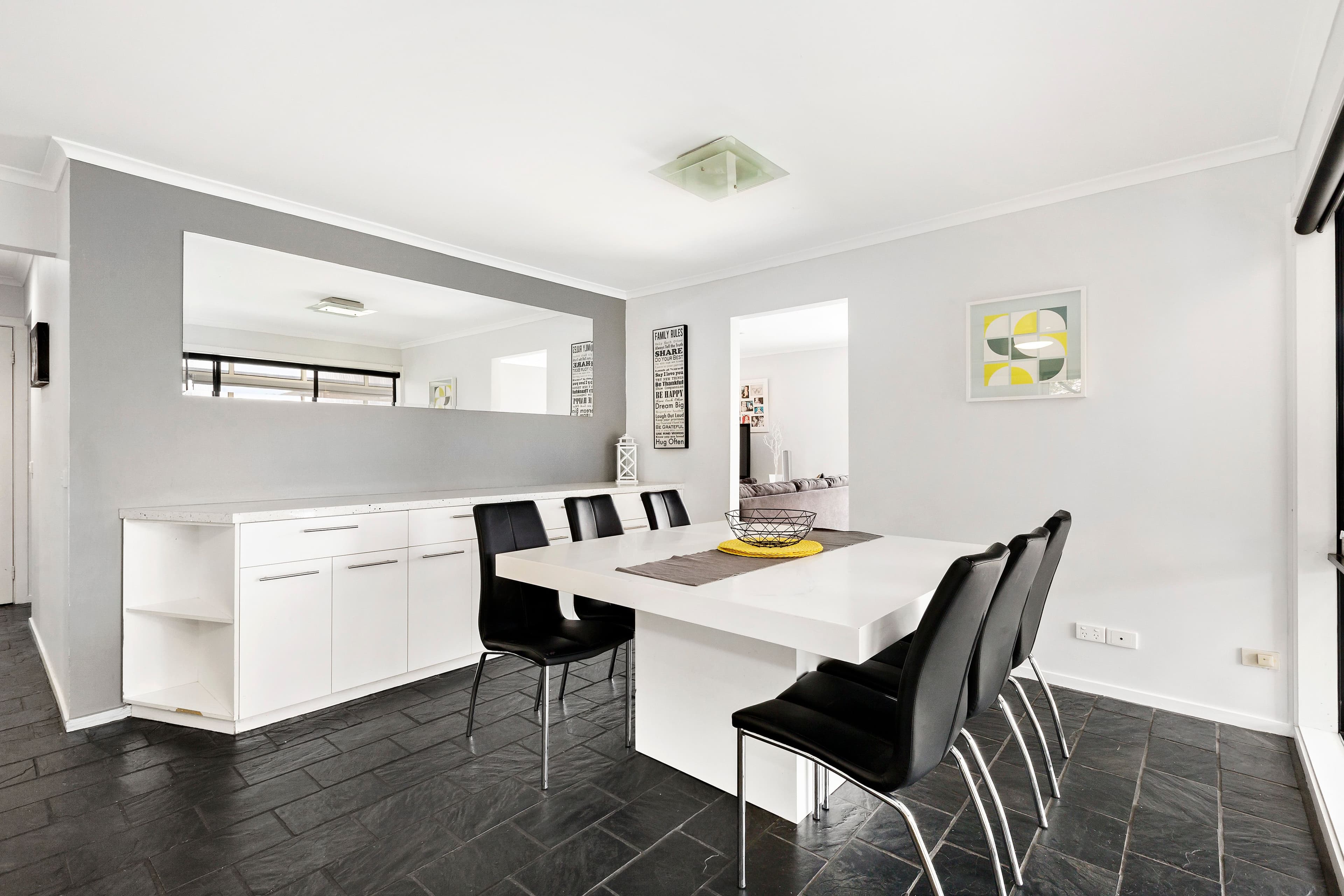 9 Kenmore Close, Hoppers Crossing VIC 3029, Hoppers Crossing - Thumbnail 4