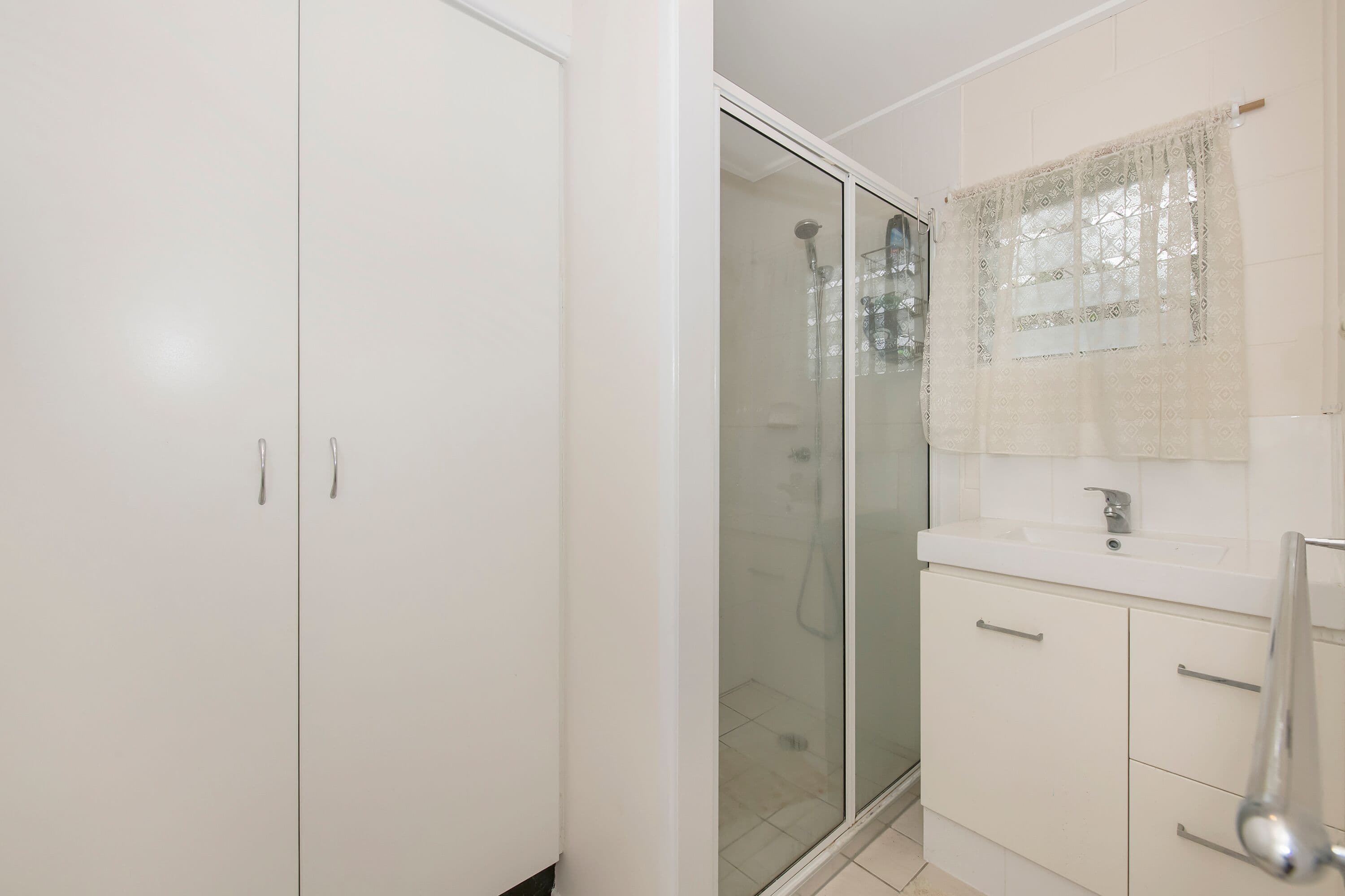 39 Ives Street, Kirwan QLD 4817, Kirwan - Thumbnail 4