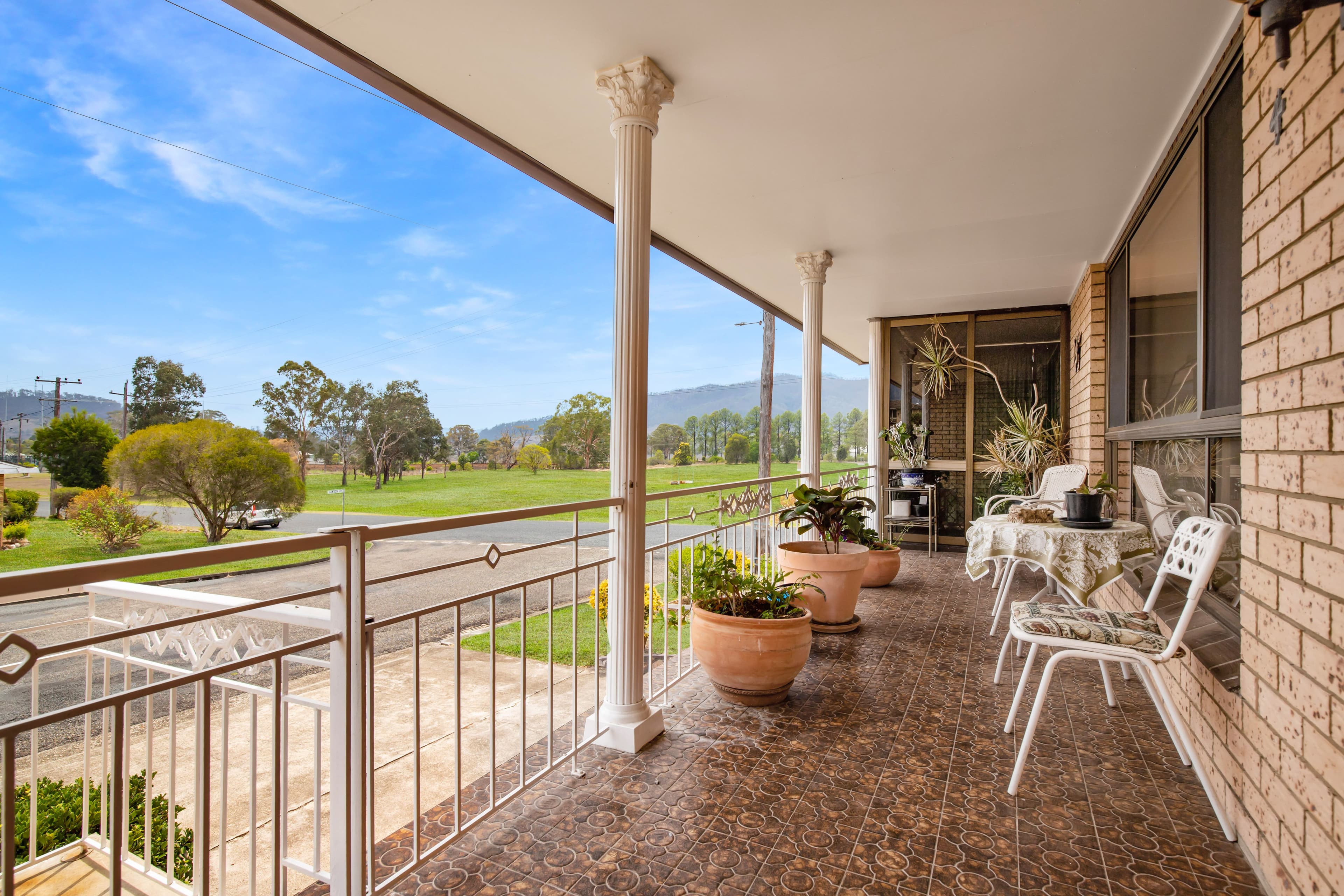 4 Dawson Crescent, Gloucester NSW 2422, Gloucester - Thumbnail 2
