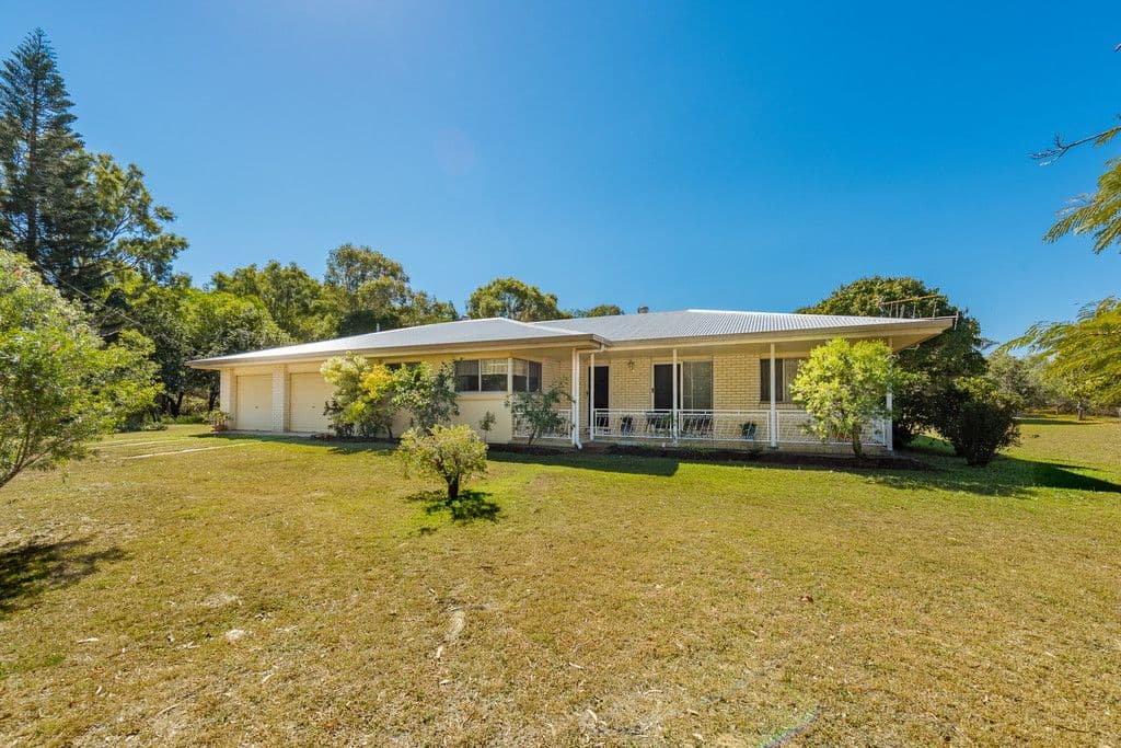 151 Moore Park Road, Moore Park Beach QLD 4670, Moore Park Beach - Thumbnail 3