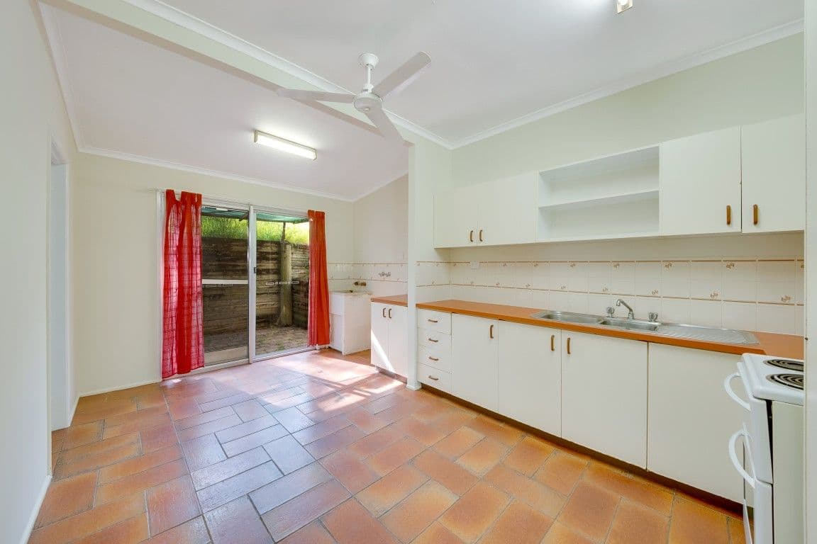 26 Harvey Road, Clinton QLD 4680, Clinton - Thumbnail 3