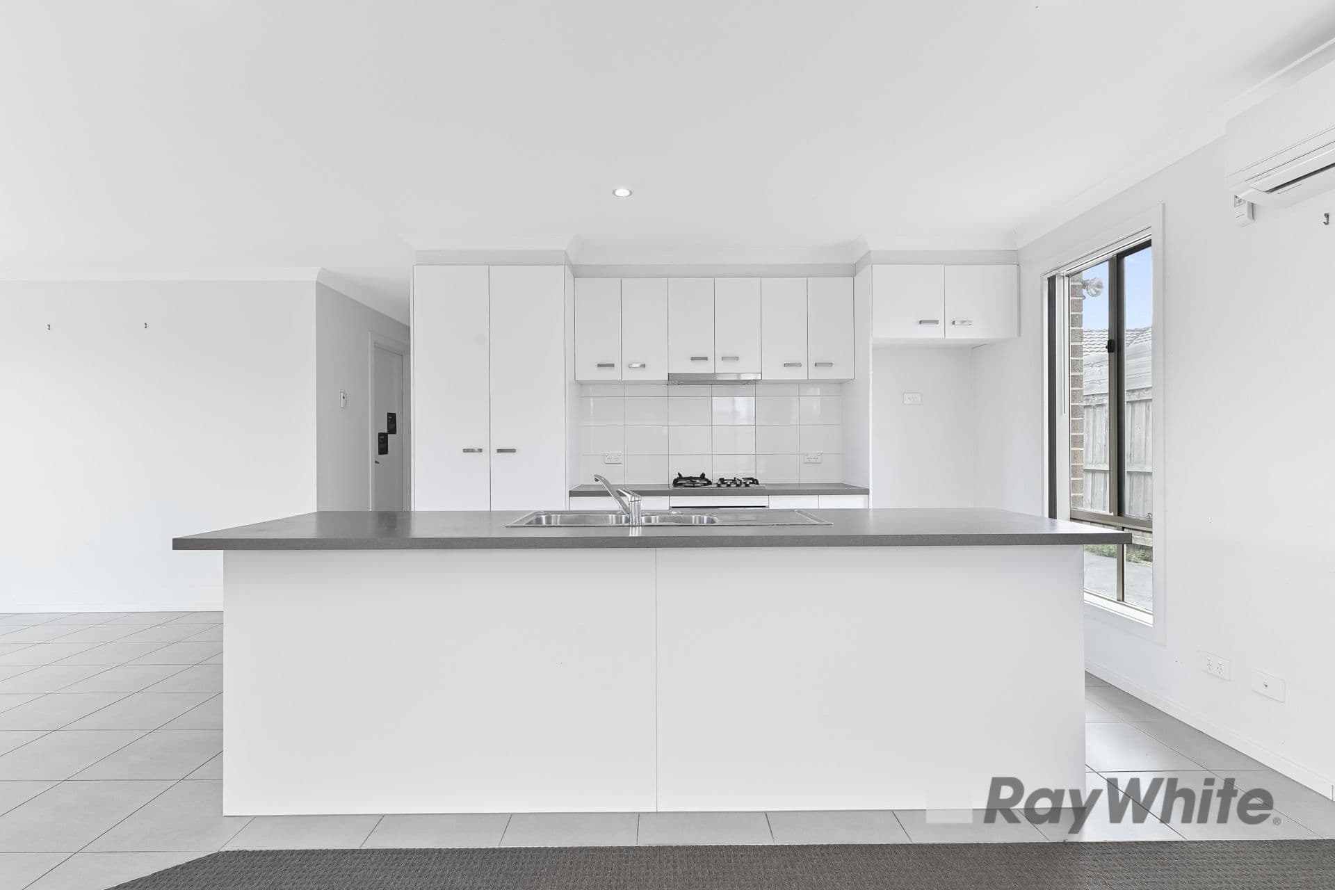 23 Currawong Crescent, Pakenham VIC 3810, Pakenham - Thumbnail 6