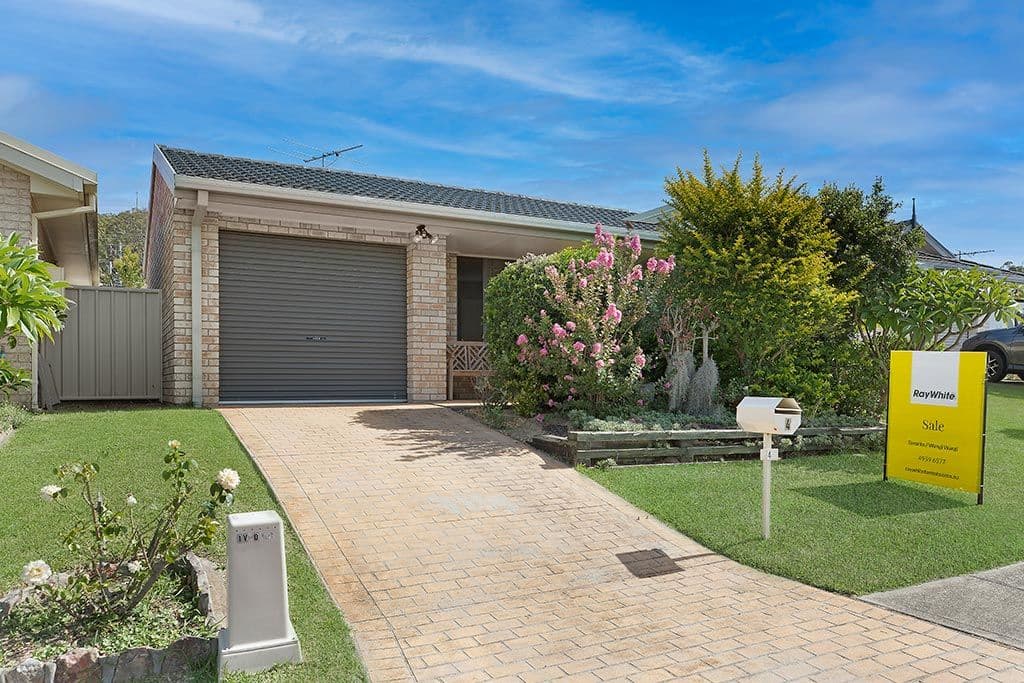 4 Nelmes Close, Toronto NSW 2283, Toronto - Image 1