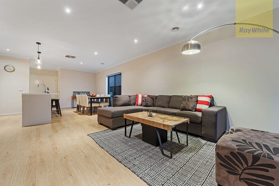 10 Iron Bridge Road, Craigieburn VIC 3064, Craigieburn - Thumbnail 6