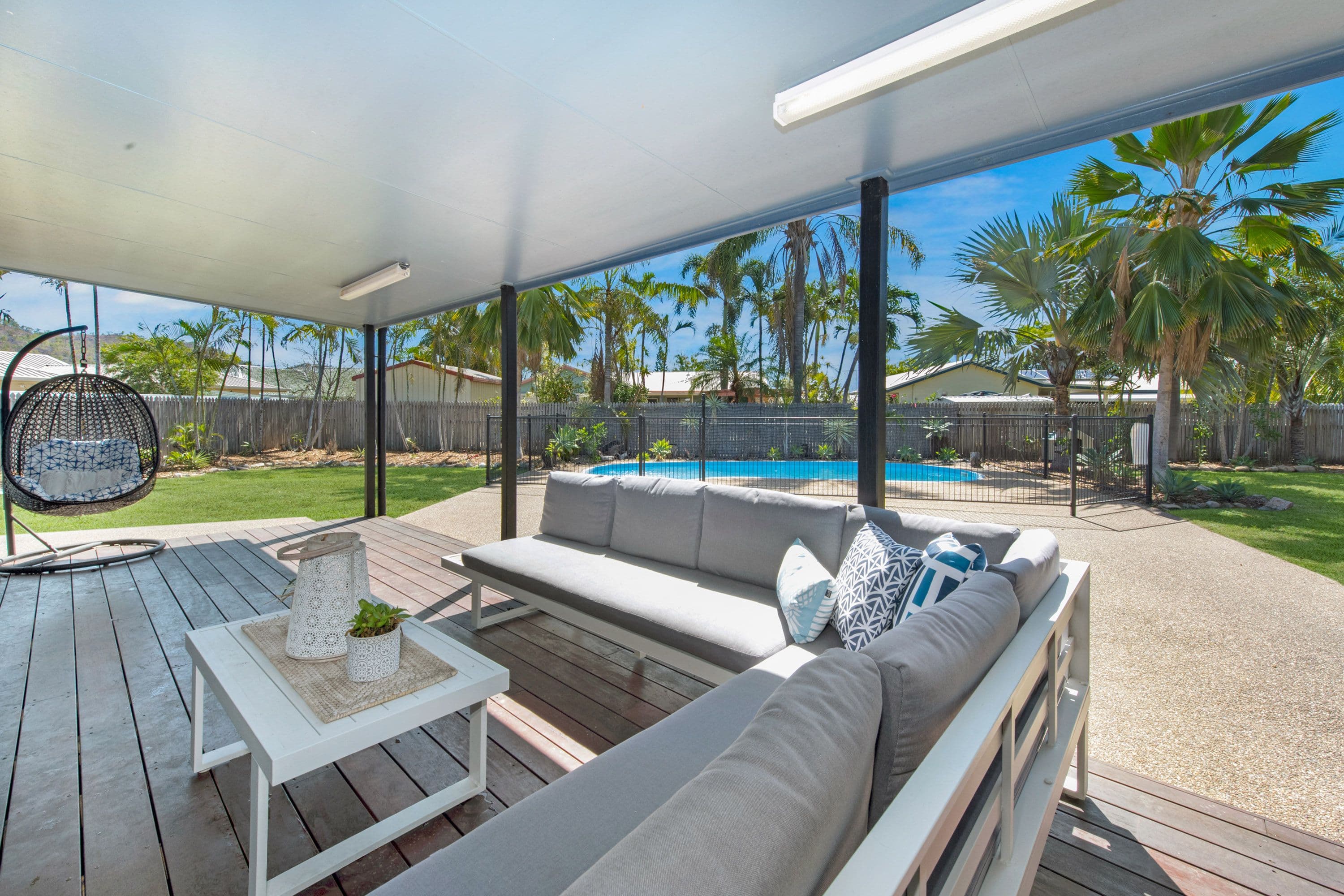 17 Black Braes Court, Mount Louisa QLD 4814, Mount Louisa - Image 1