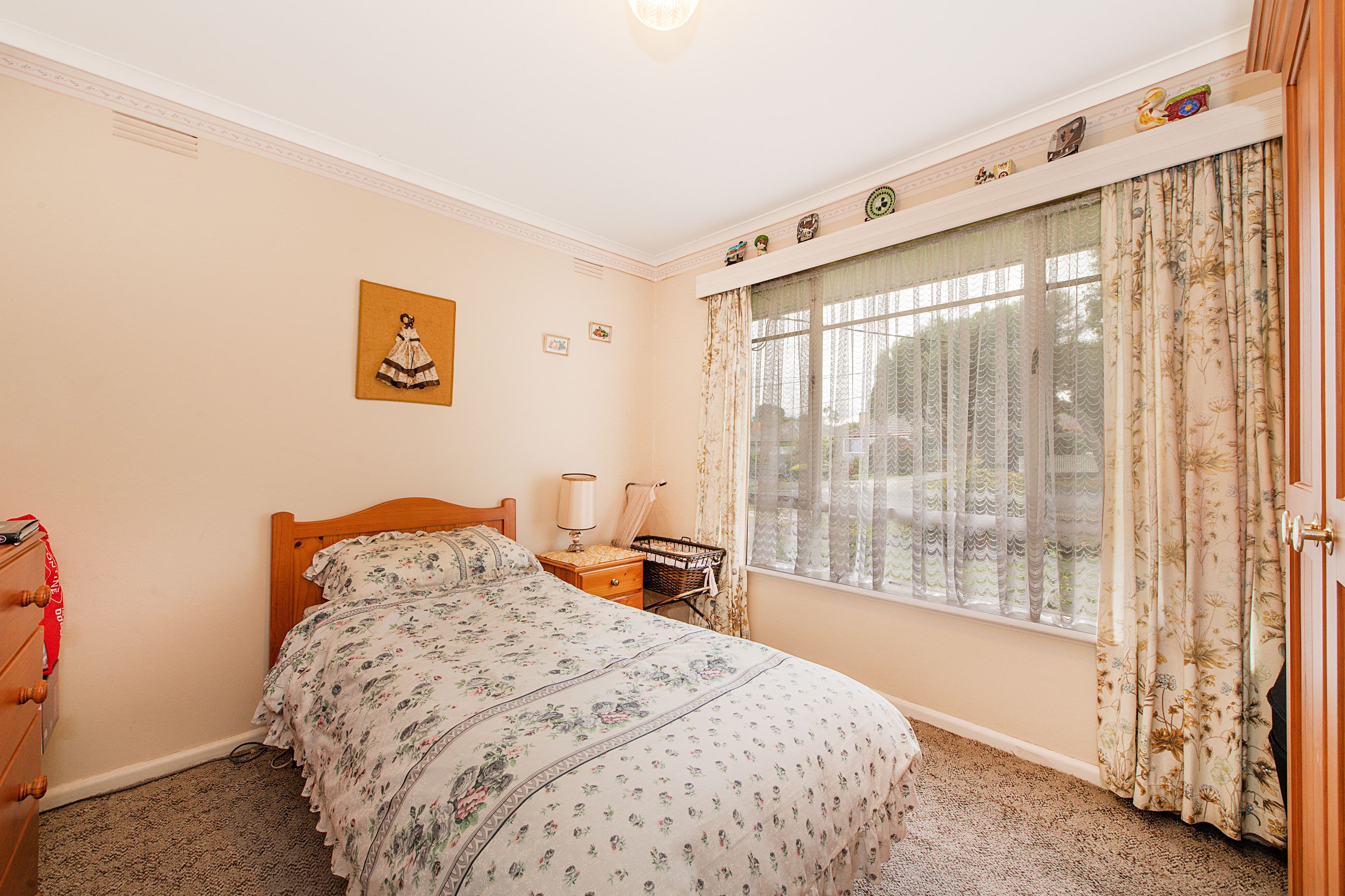16 Devenish Road, Boronia VIC 3155, Boronia - Thumbnail 2