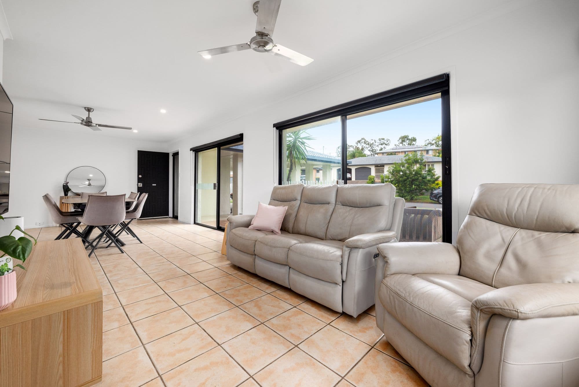 104 Garie Street, Wishart QLD 4122, Wishart - Thumbnail 4