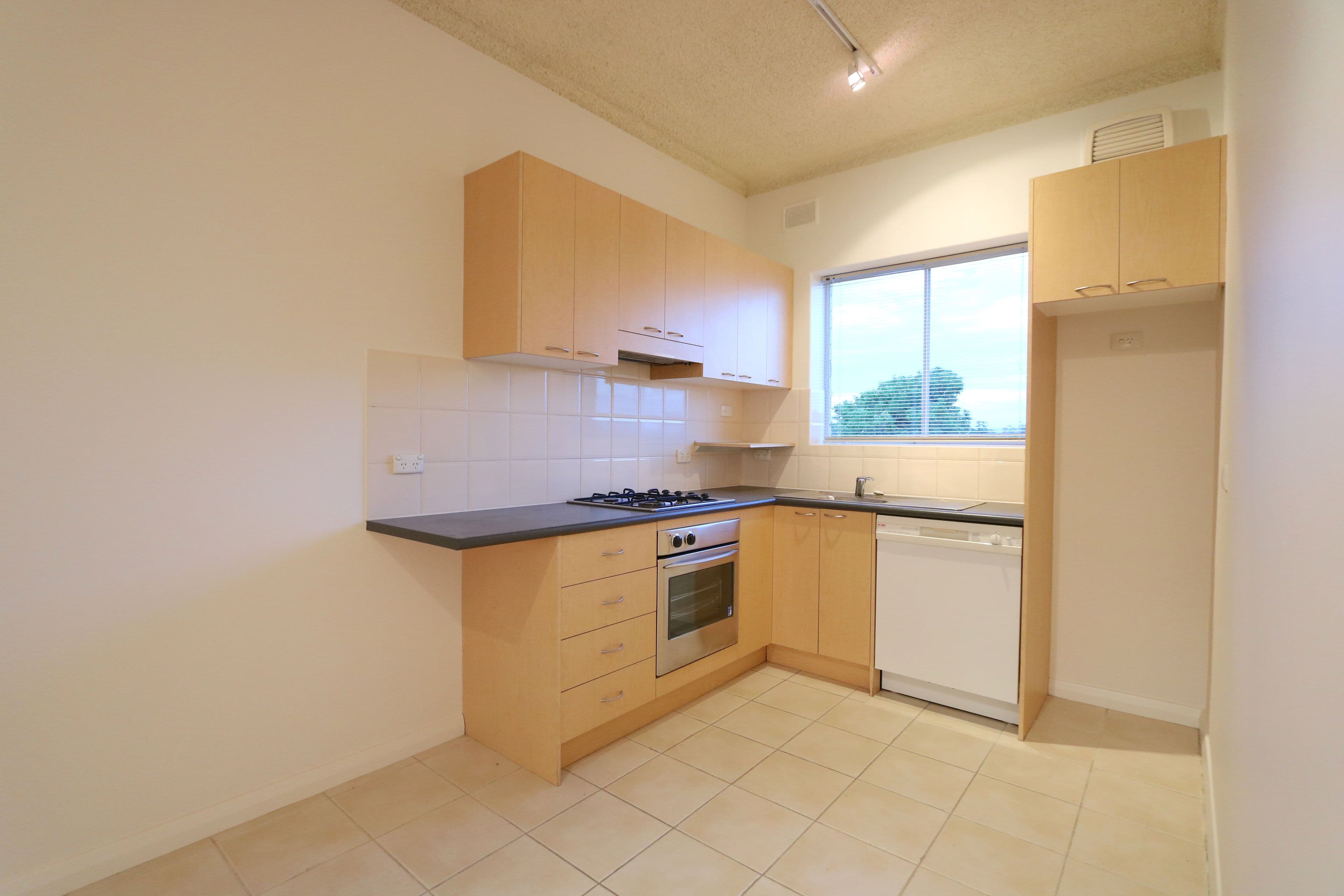 13/33 North Esplanade, Glenelg North SA 5045, Glenelg North - Thumbnail 5