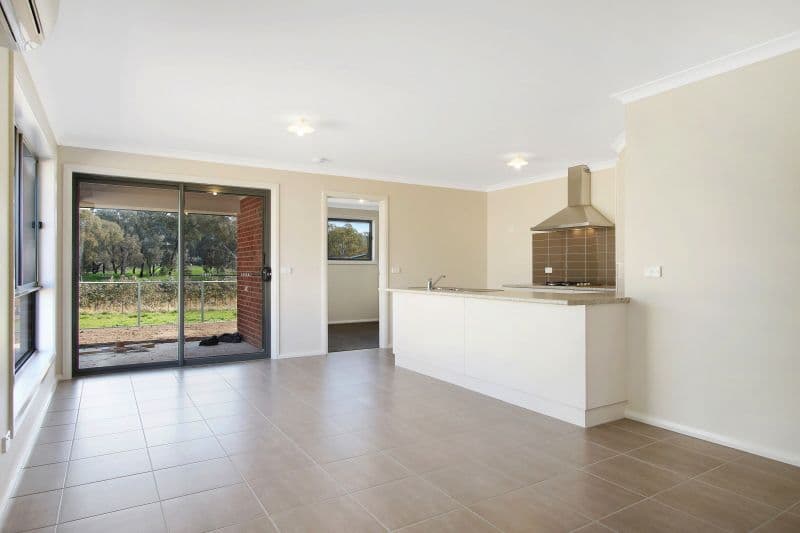 575 Chant Street, Lavington NSW 2641, Lavington - Thumbnail 8