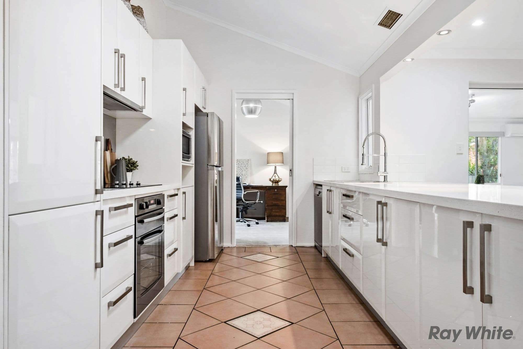 84 Parsonage Road, Castle Hill - Thumbnail 3