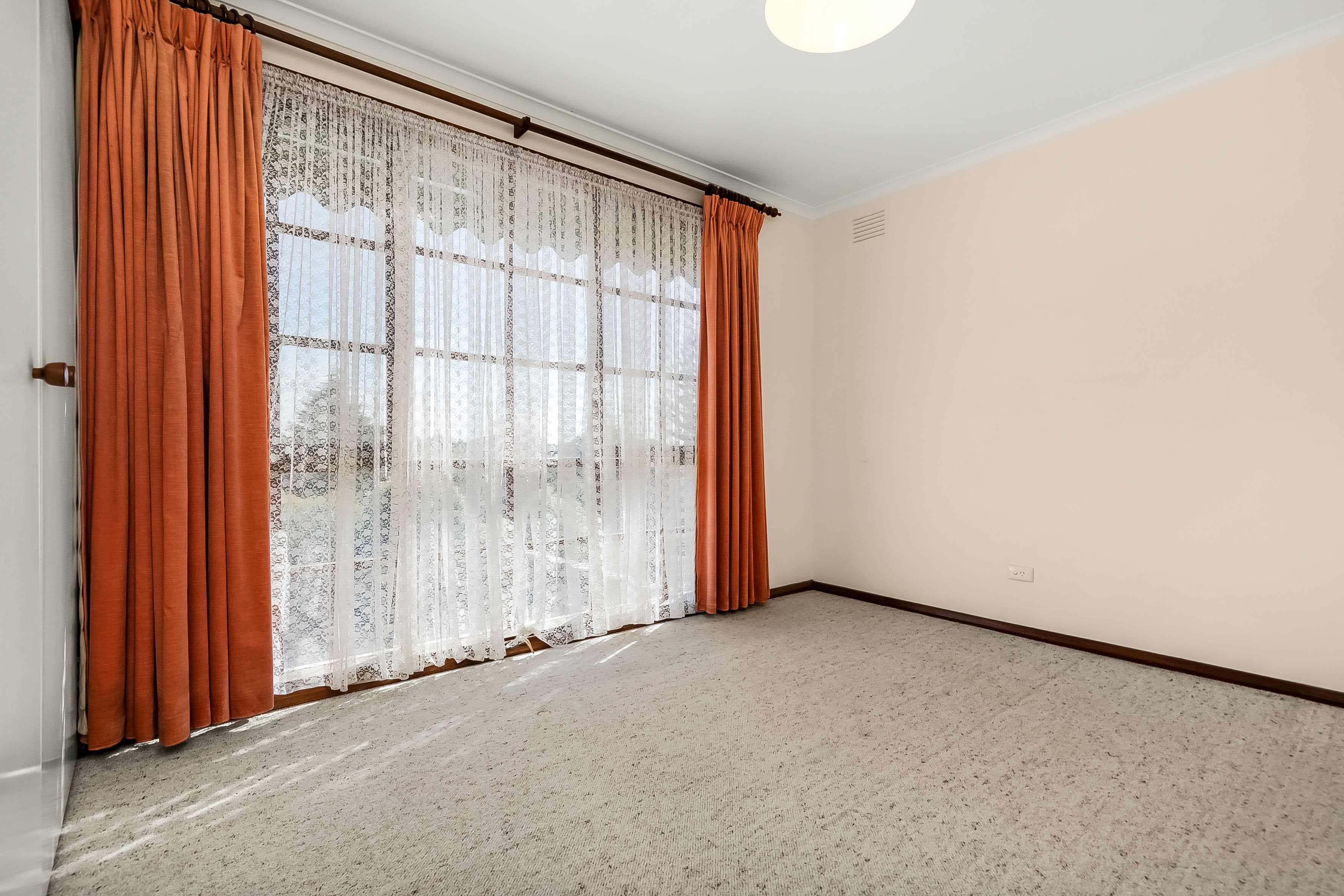 24 Clarke Crescent, Wantirna South VIC 3152, Wantirna South - Thumbnail 7